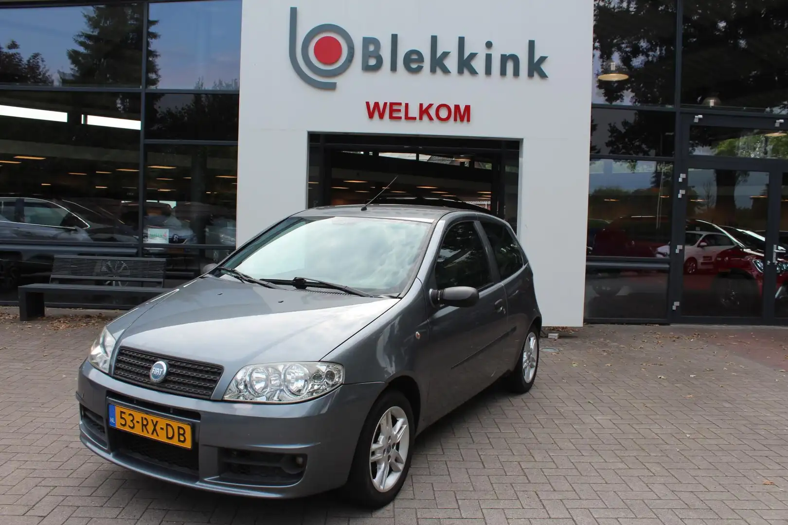 Fiat Punto 1.2 Classic Edizione Cool Grijs - 2