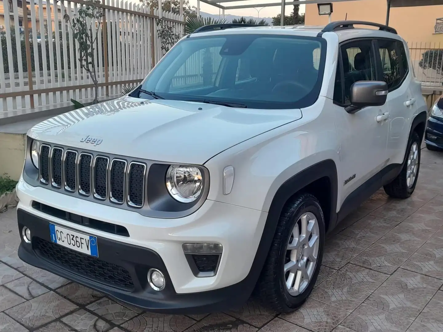 Jeep Renegade Renegade 2019 1.6 mjt Limited 2wd 130cv Bianco - 2