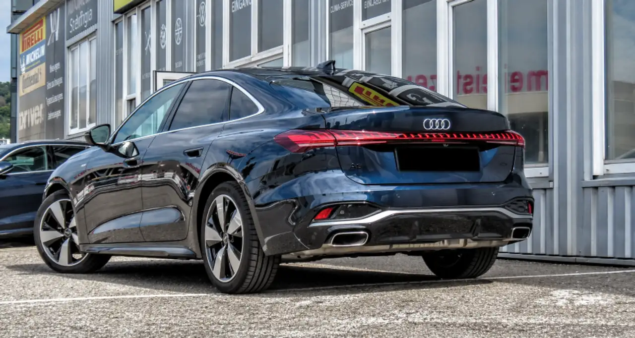 Audi A5 2.0 tfsi S line edition 204cv s-tronic 2