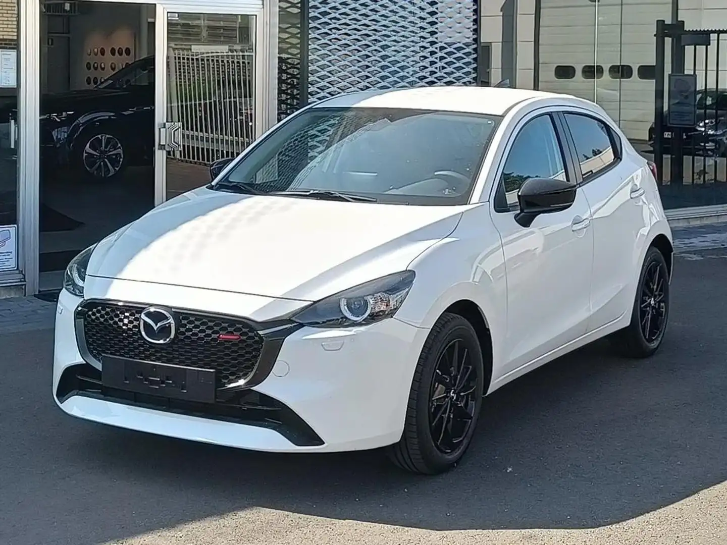 Mazda 2 1.5i e-Skyactiv-G MHEV Homura Wit - 1
