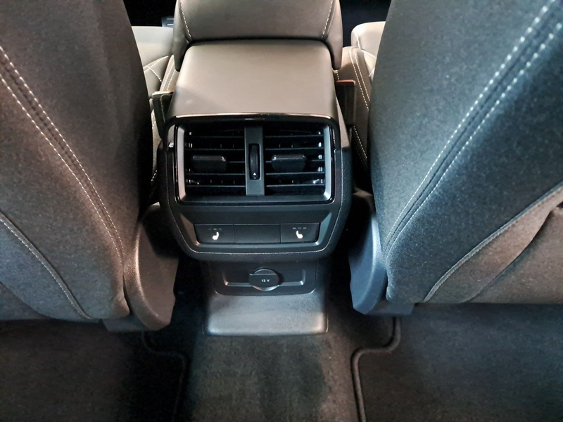 Skoda Karoq KAROQ Sportline 2.0 TDI DSG *KAMERA*NAVI*MATRIX* — photo 13