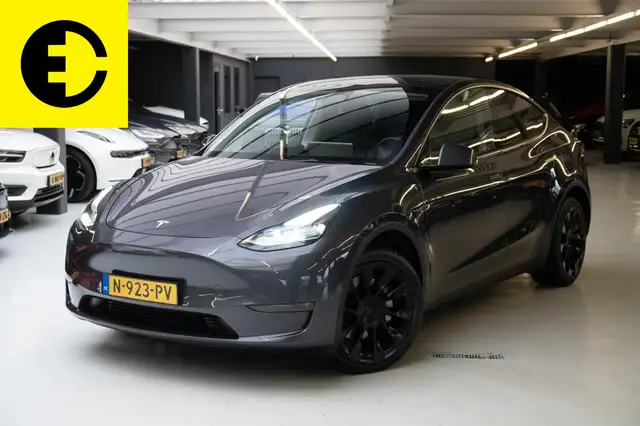 Tesla Model Y Long Range AWD 75 kWh | 91,1% SoH | Autopilot | St
