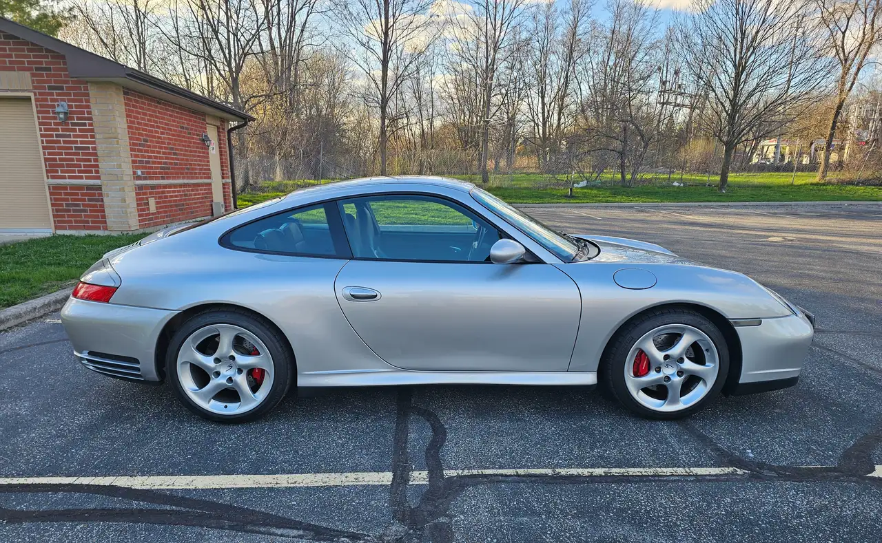 Porsche 911 снимка Porsche 911