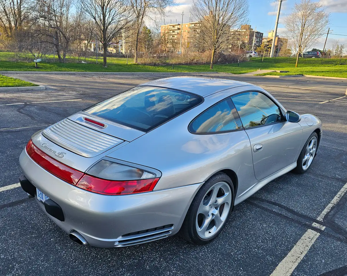 Porsche 911 снимка Porsche 911