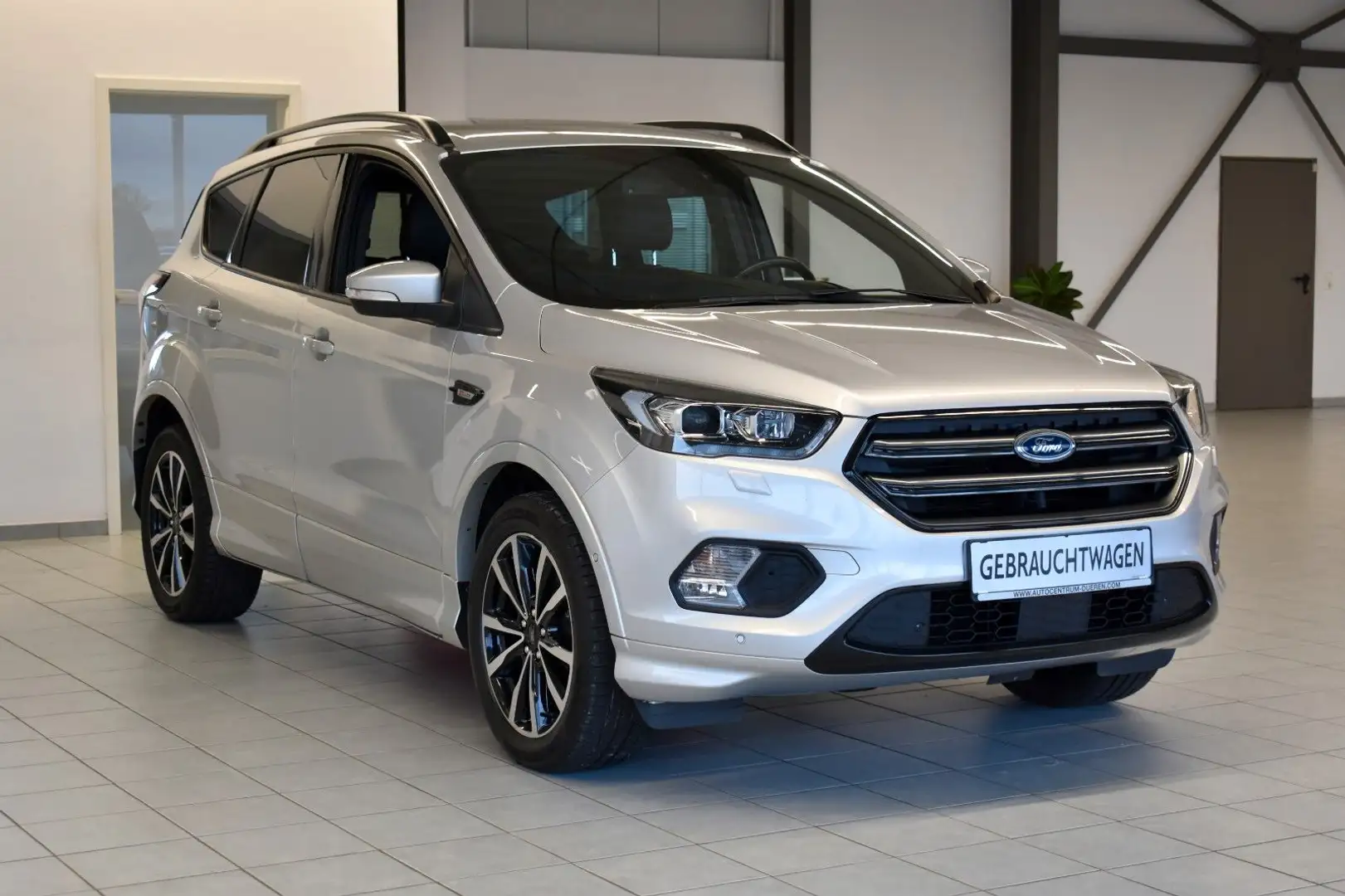Ford Kuga ST-Line/KAMERA/NAVI/CARPLAY/AHK/LED Silber - 1