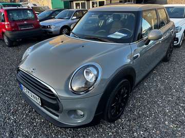 One *1.HAND / SCHECKHEFTGEPFLEGT / 8-FACH BEREIFT*