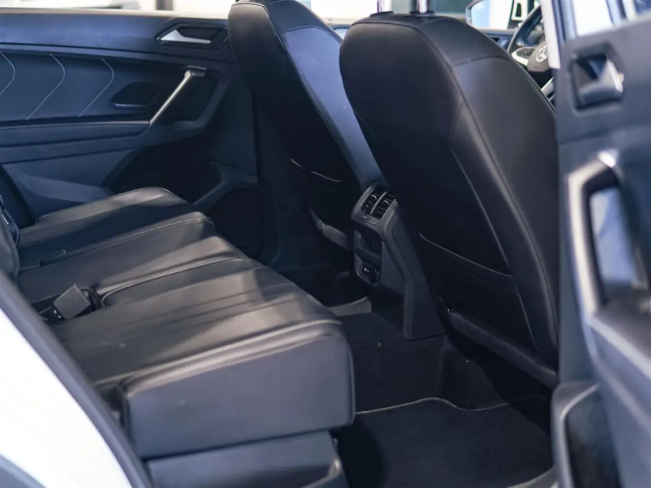 Volkswagen Tiguan снимка Volkswagen Tiguan