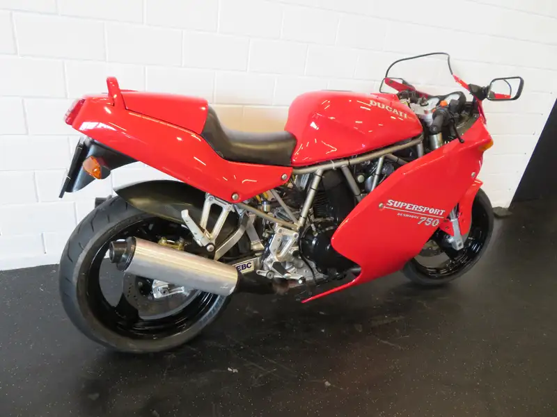 Ducati 750 SS - foto 3