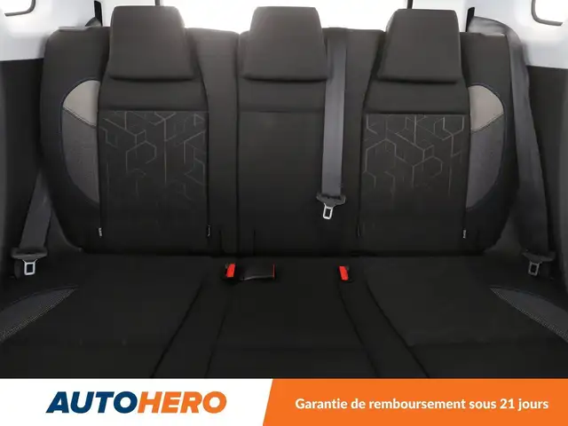 Peugeot 2008 view 15