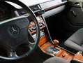 Mercedes-Benz E 220 W124 S124 aus 1. Hand und Scheckheft gepflegt Silber - thumbnail 27
