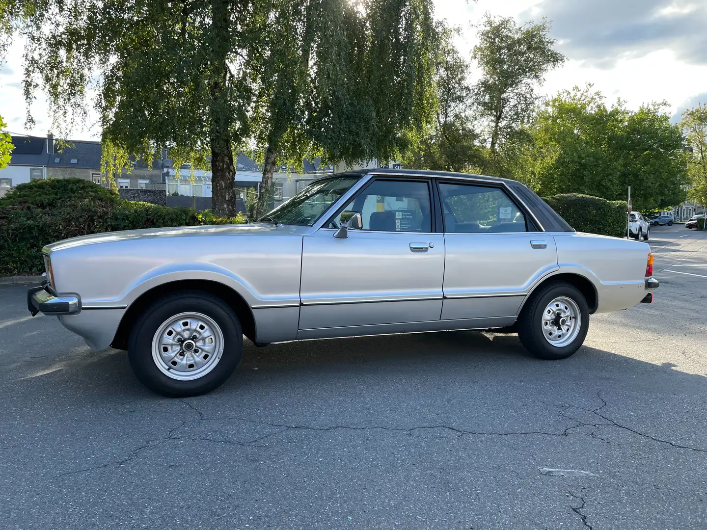 Ford Taunus 1.6 gl Zilver - 2