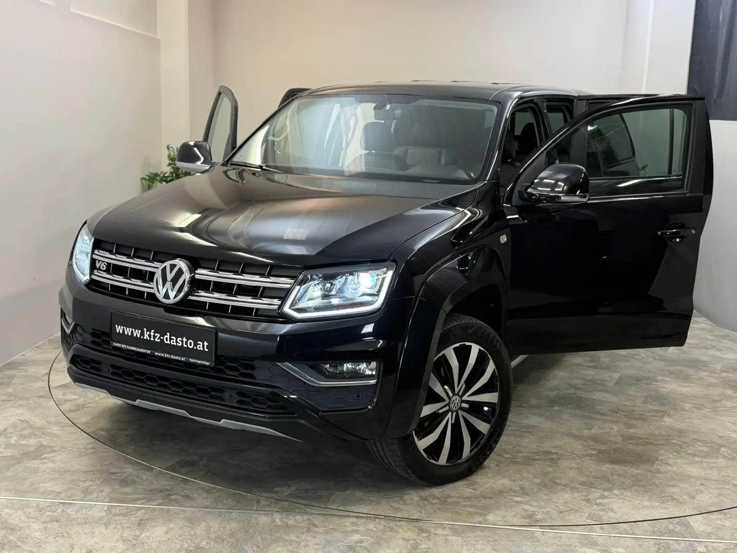 Volkswagen Amarok /// Highline /// 3,0 TDI 4Motion /// UST. Ausweis Czarny - 1