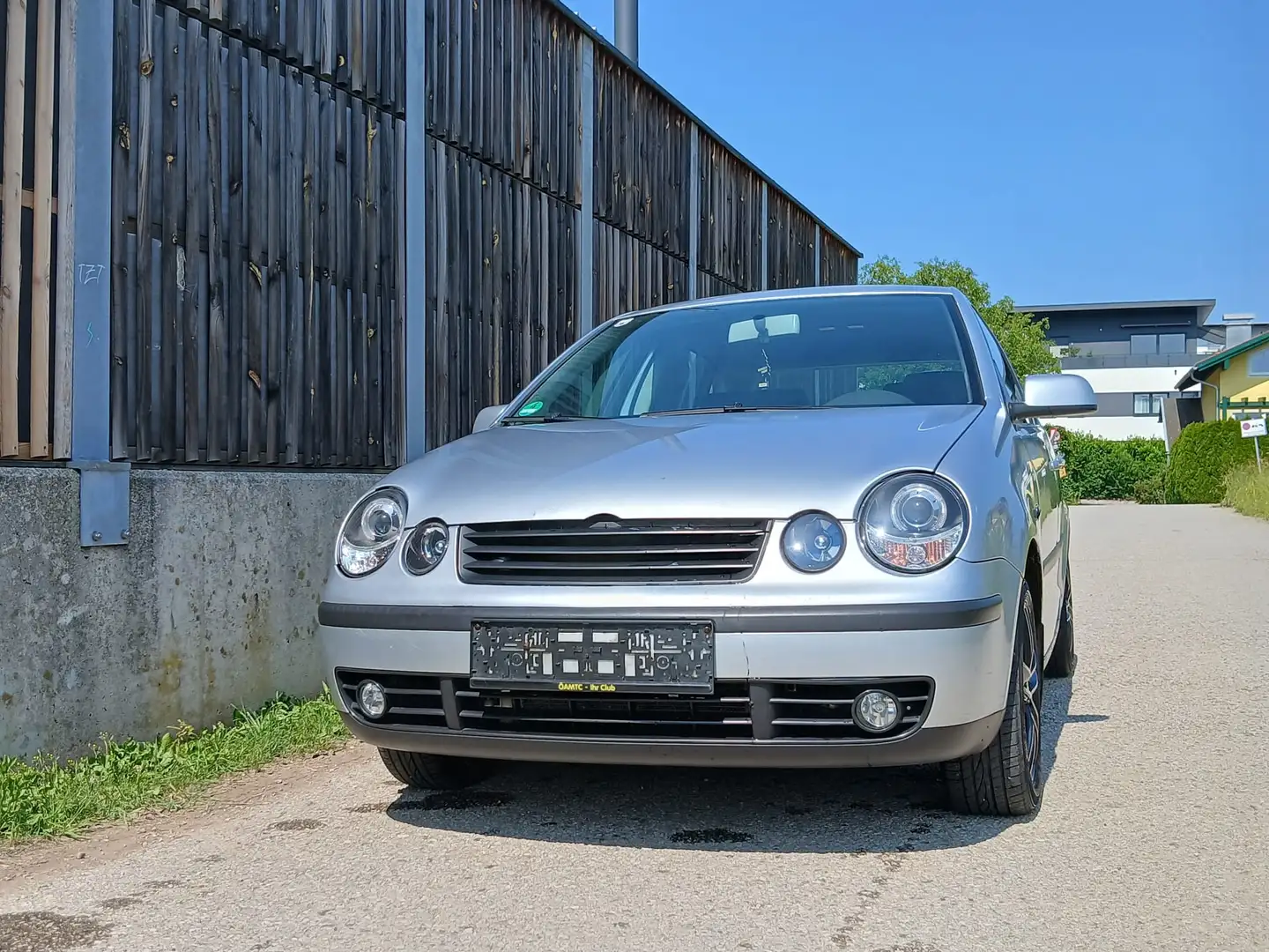 Volkswagen Polo Comfortline *PICKERL*KLIMA* Grau - 2