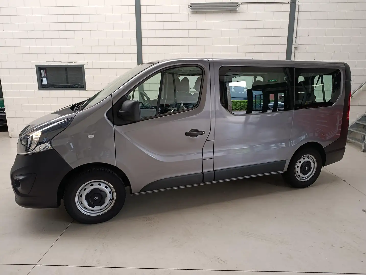 Opel Vivaro Combi 1.6 CDTI L1H1 ecoFLEX Innovation Grijs - 1