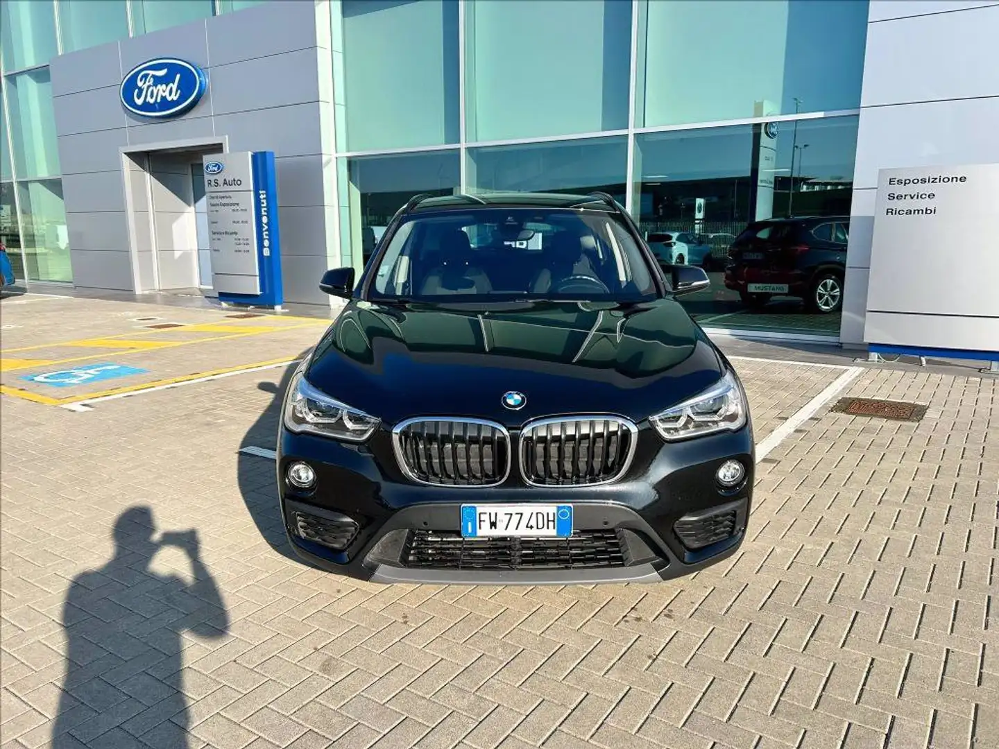 BMW X1 sdrive18i 140cv auto 7m Nero - 2