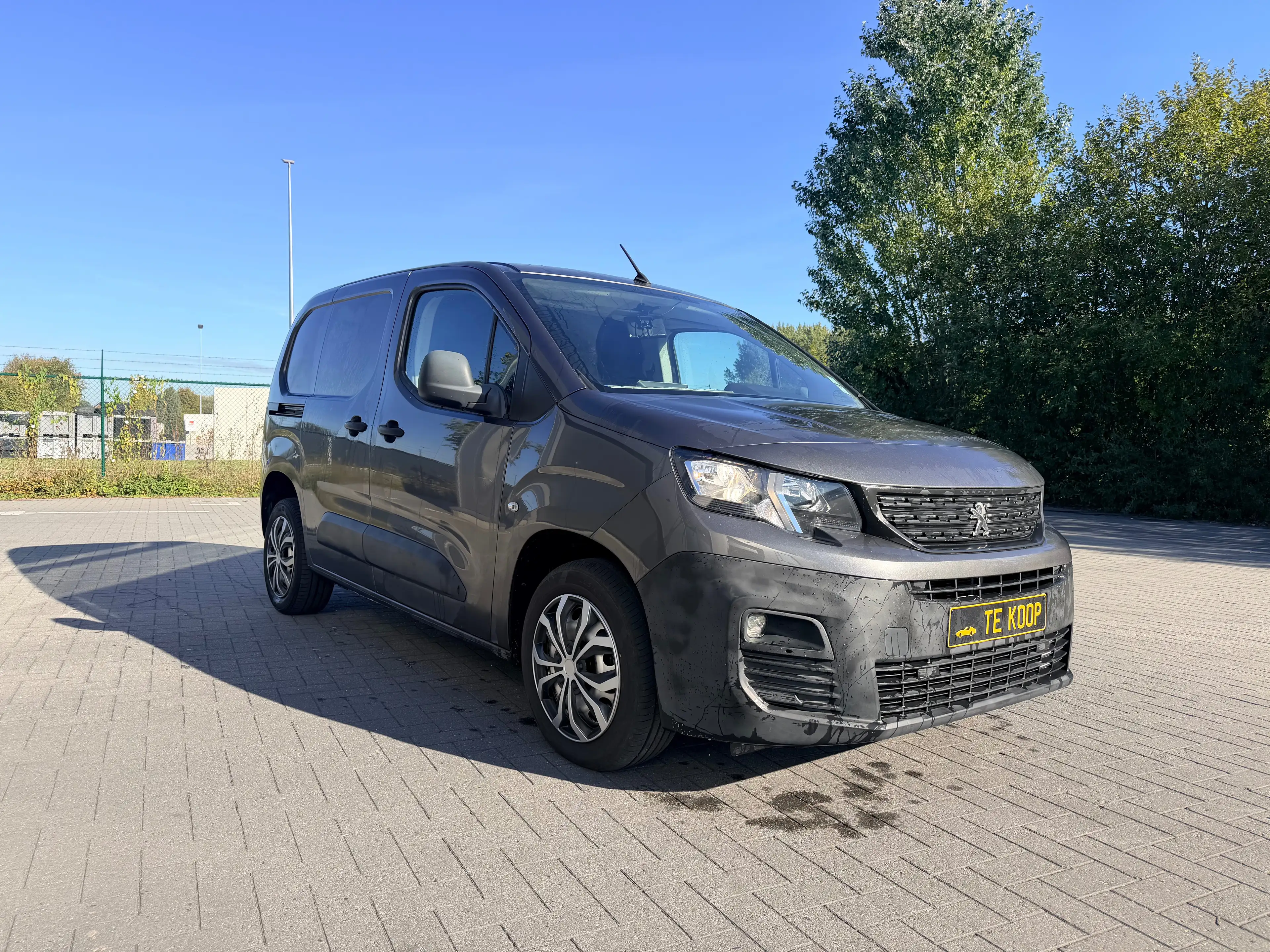 Peugeot Partner 73KW 100PK camera Navi 6-vitesse — photo 3