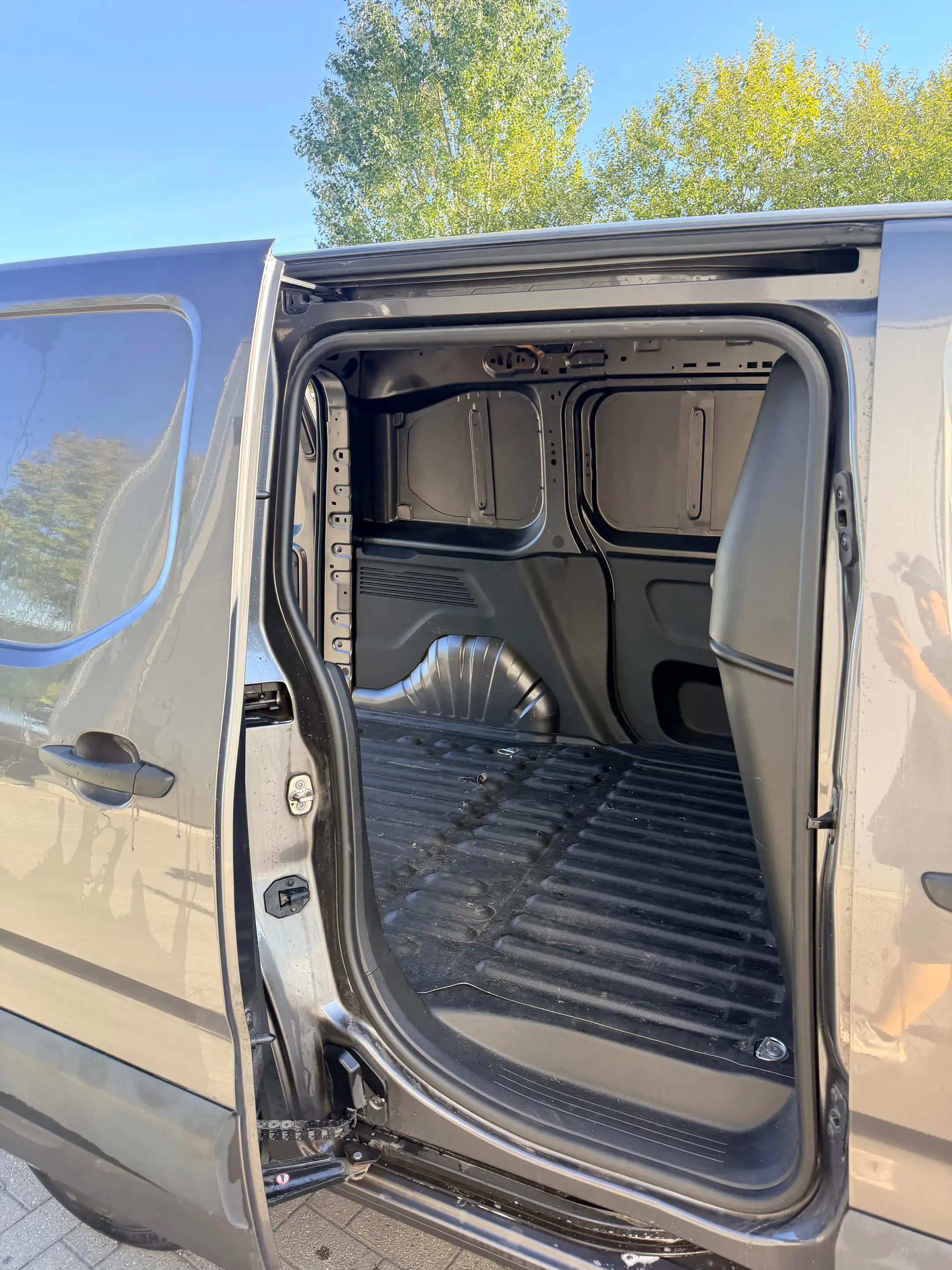 Peugeot Partner 73KW 100PK camera Navi 6-vitesse — photo 12