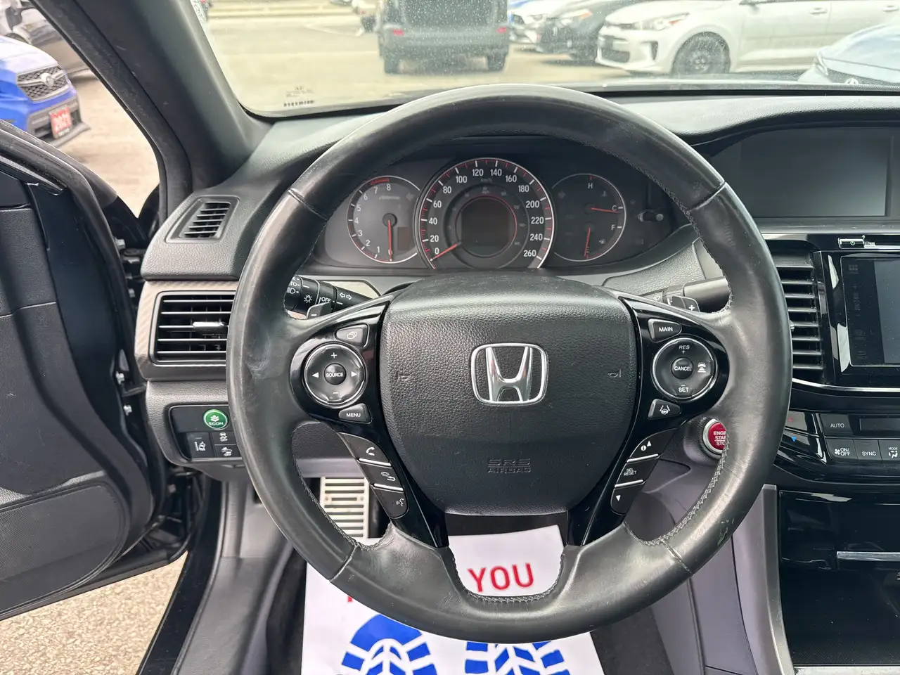 Honda Accord снимка Honda Accord