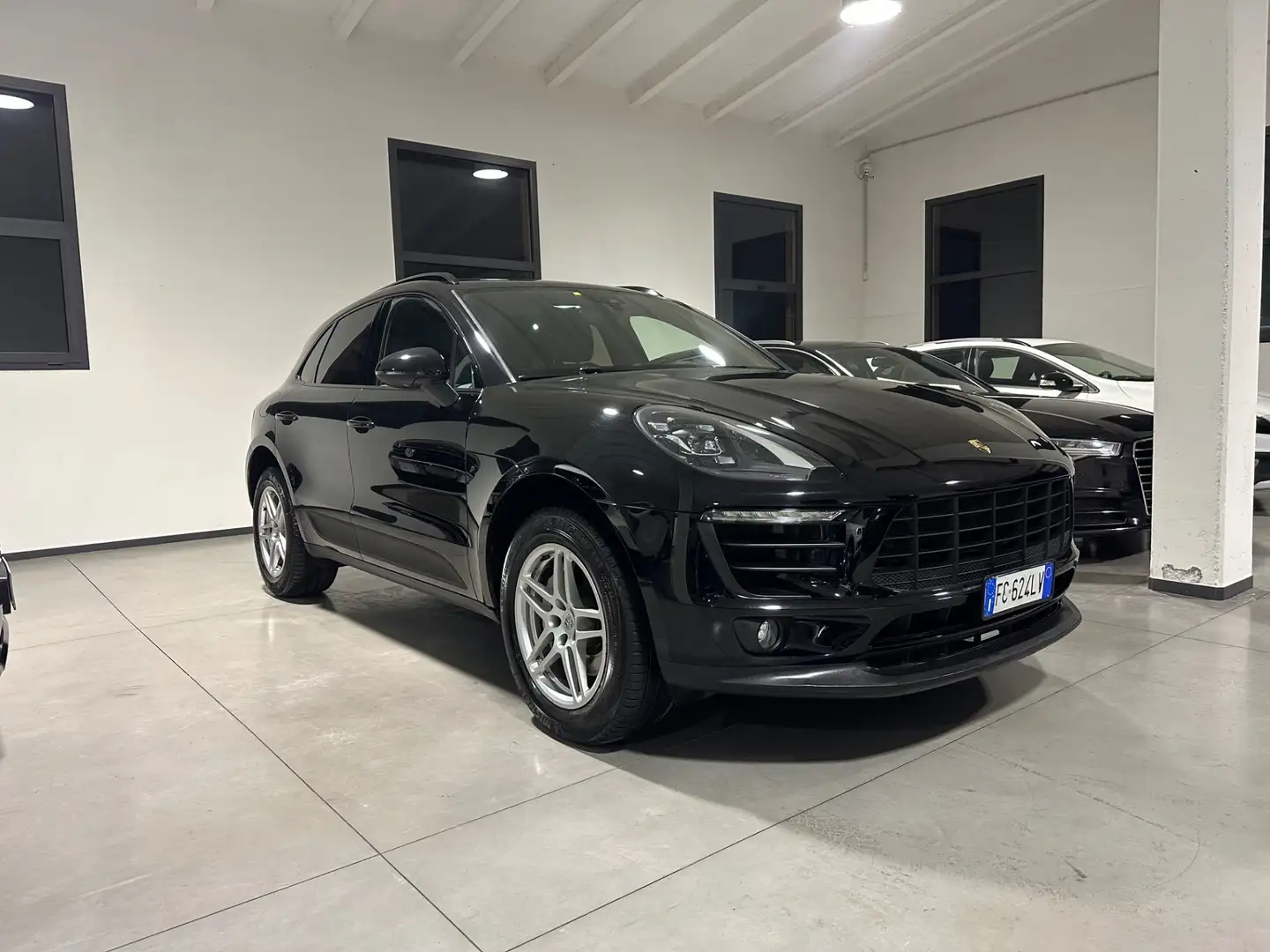 Porsche Macan 3.0 S Diesel Nero - 2