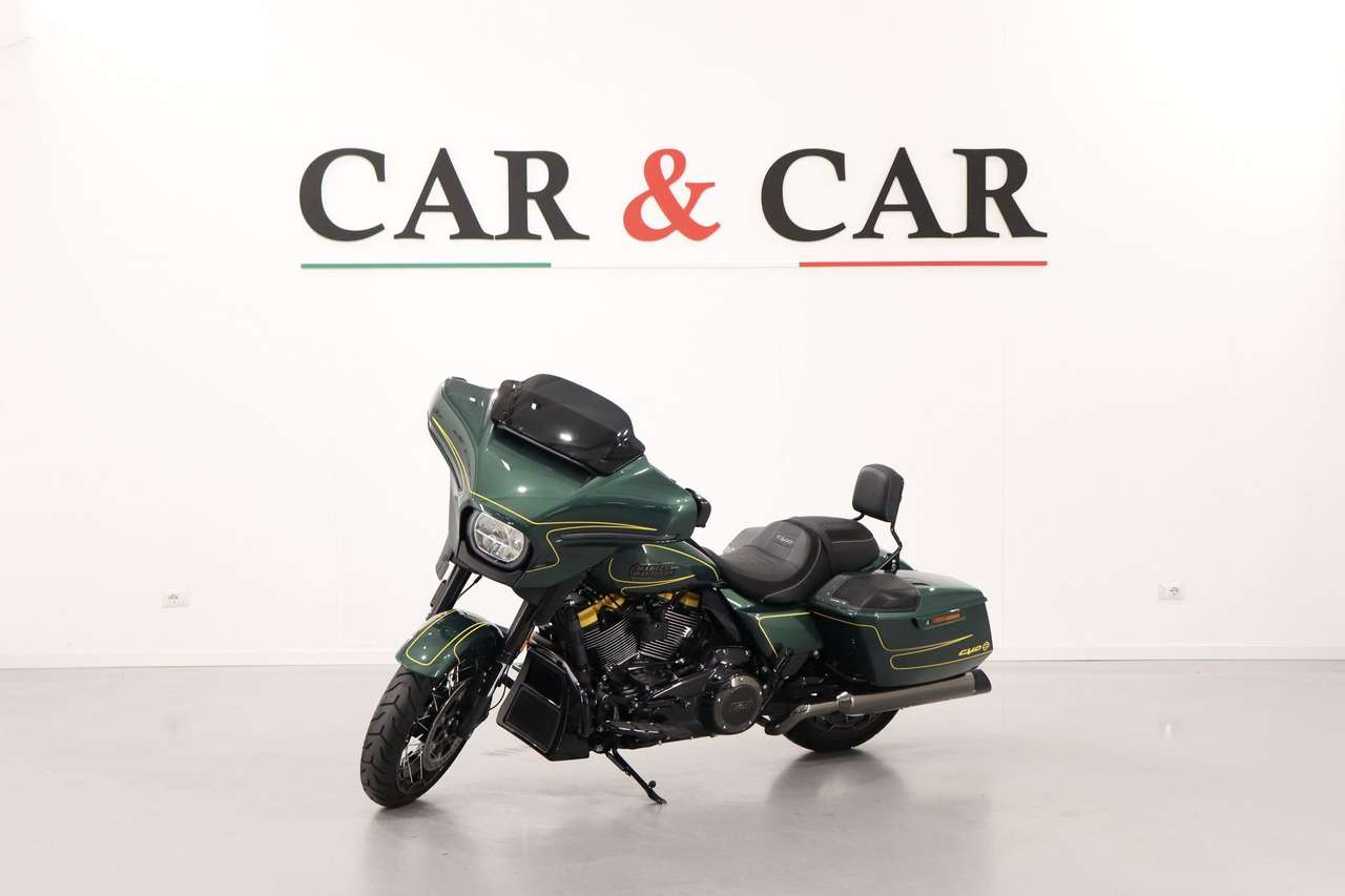 Harley-Davidson Street Glide CVO