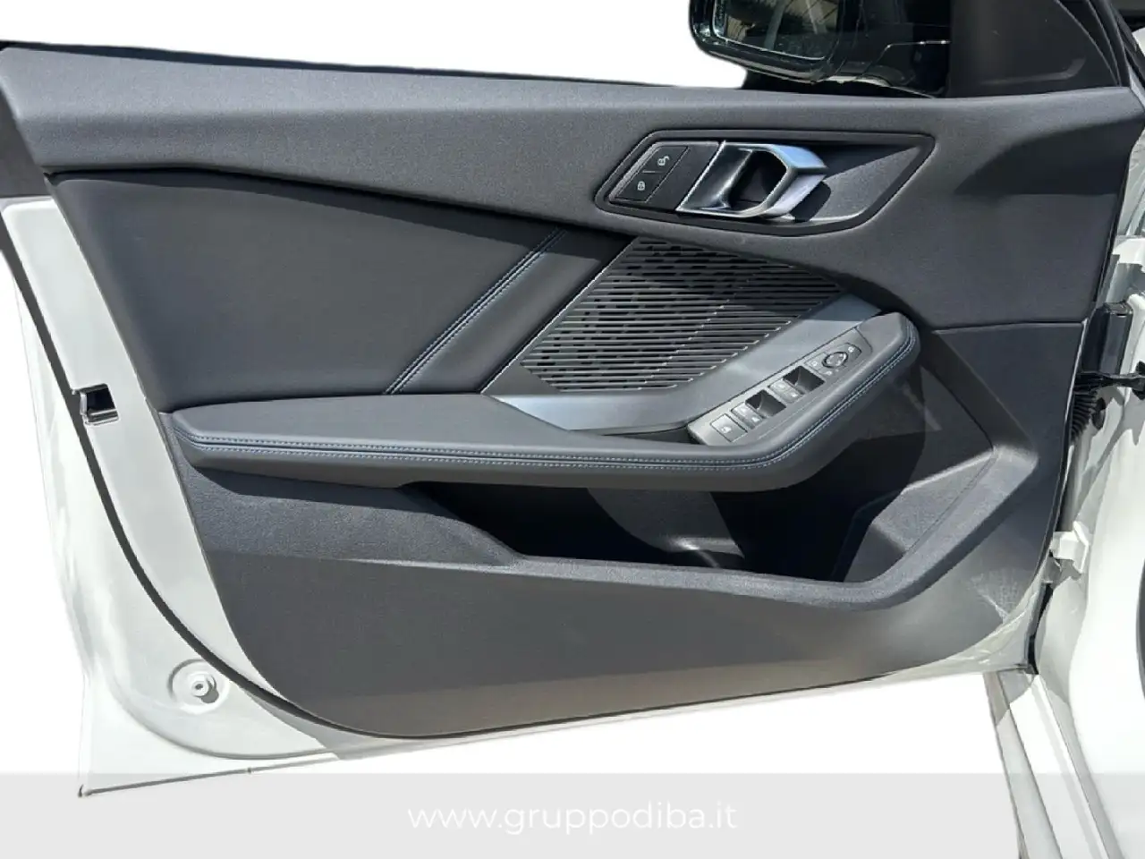 BMW 1 Series 2026 — фото 14