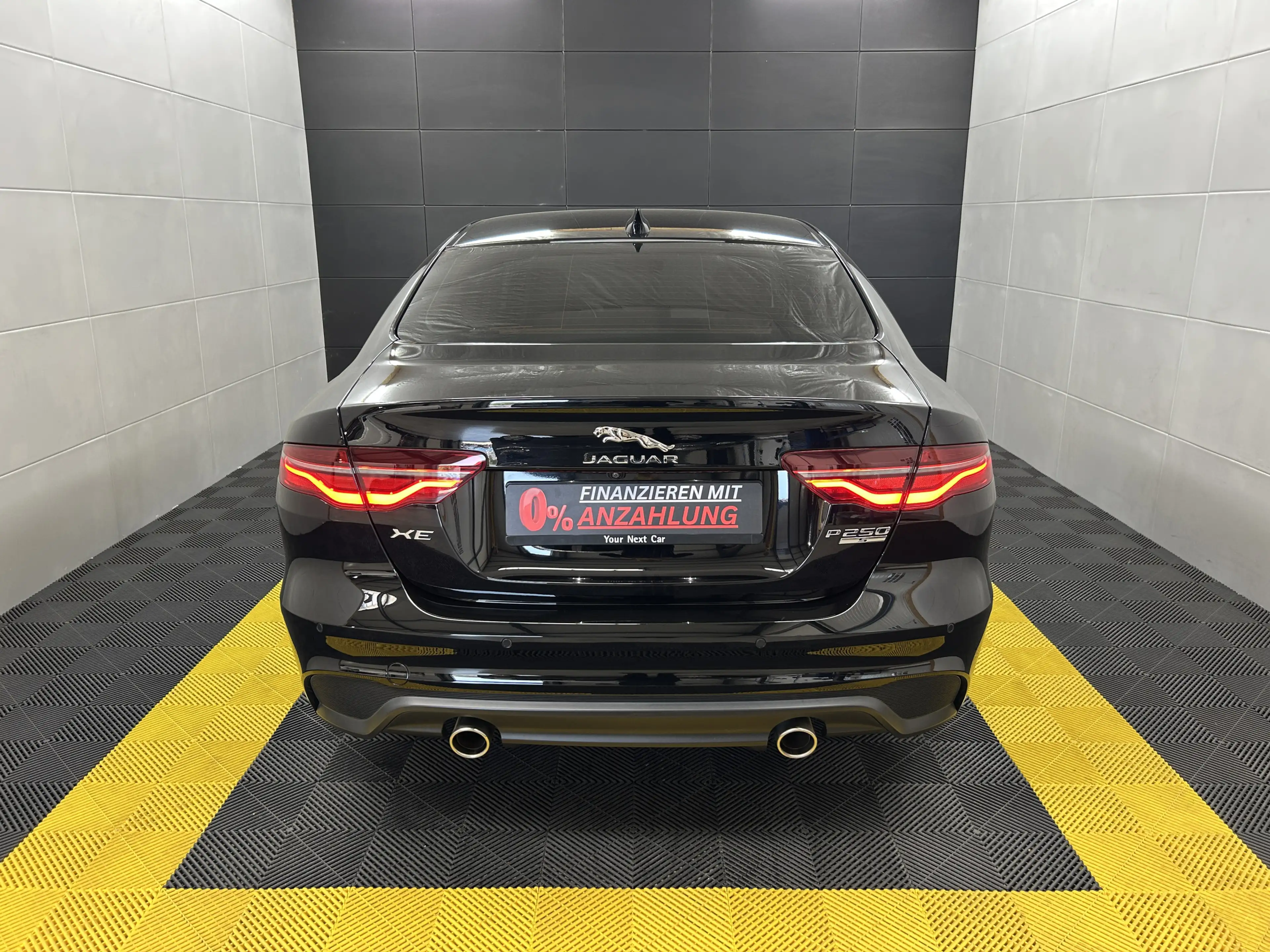 Jaguar XE S+KAM+LED+Keyless+NBA+TEMP+SHA+CarPlay — photo 6