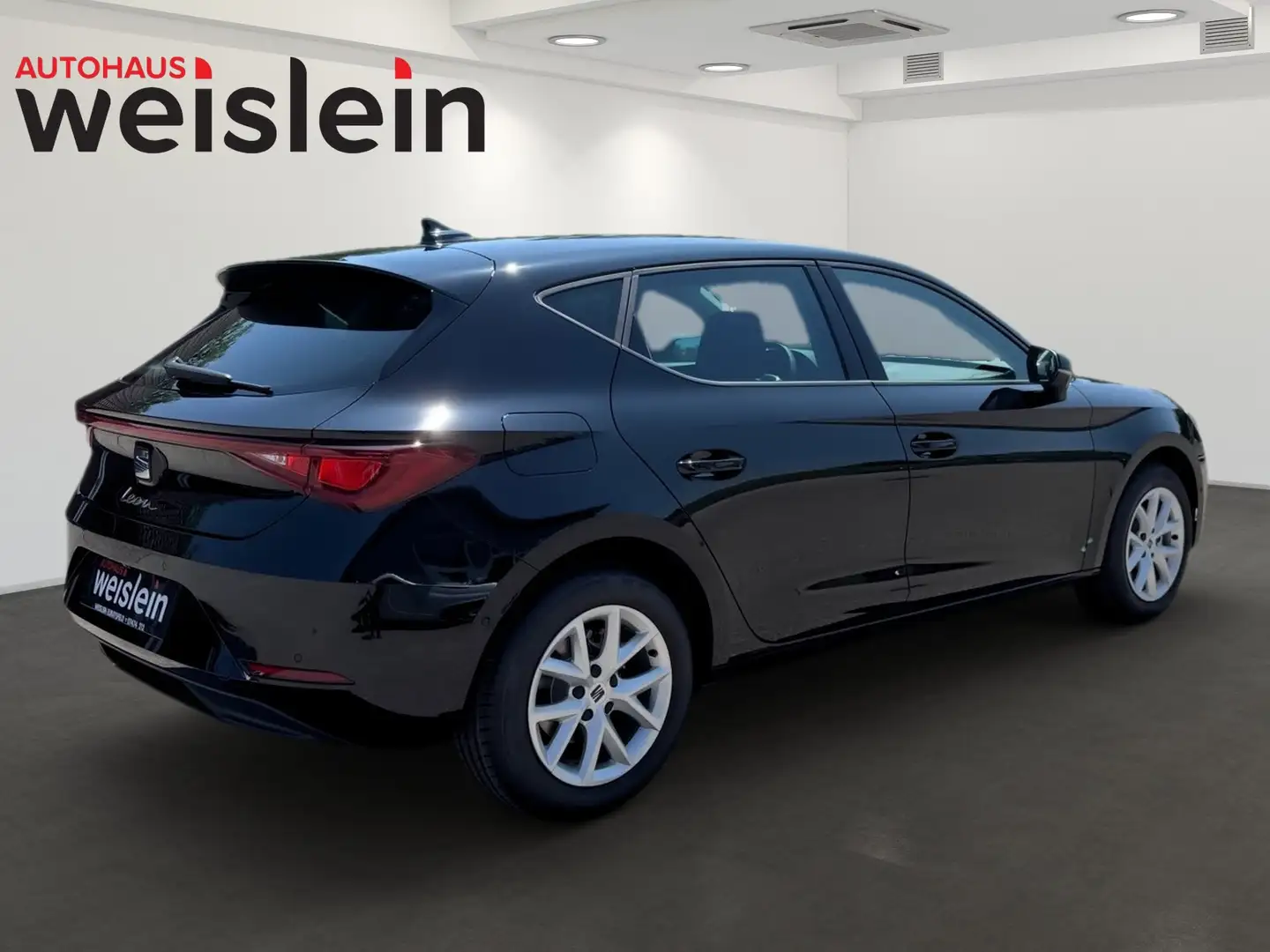 SEAT Leon 1.5 eTSI DSG 85 kW Style Schwarz - 2