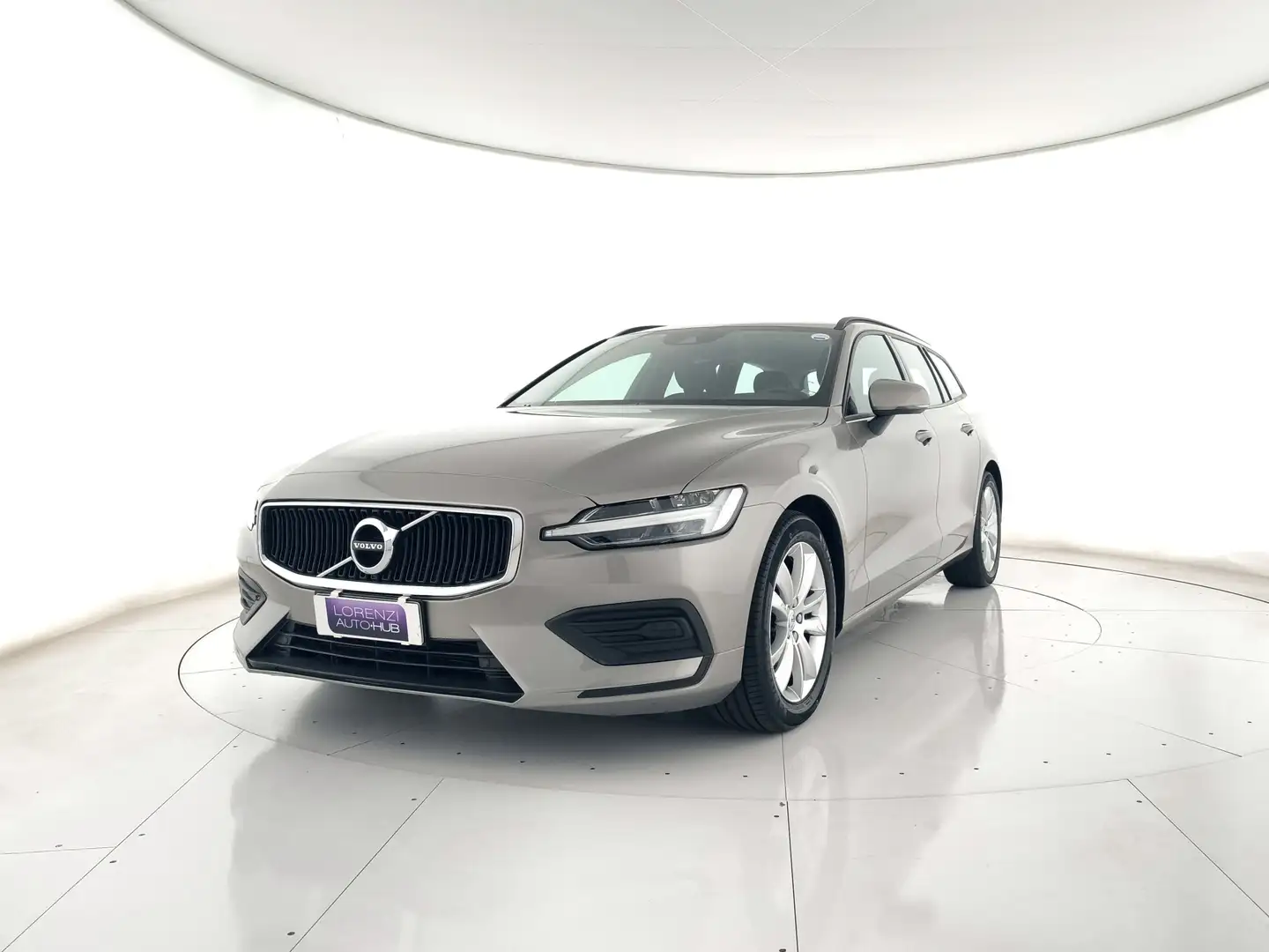 Volvo V60 2.0 b4 Momentum Business auto NEOPATENTATI+C17" Grau - 2