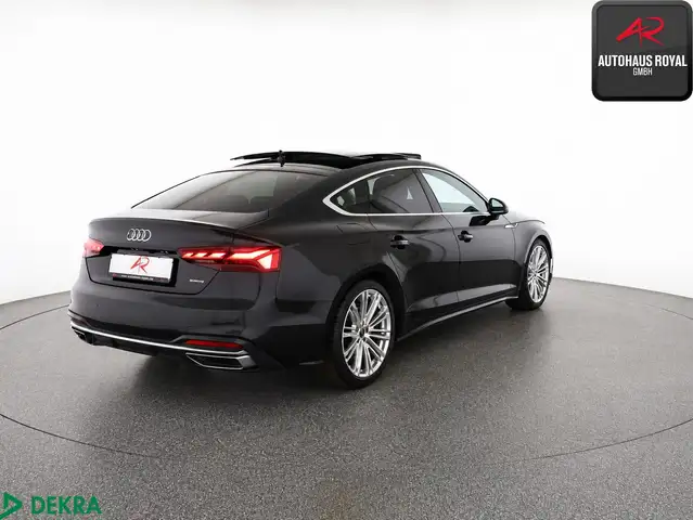 Audi A5 view 5
