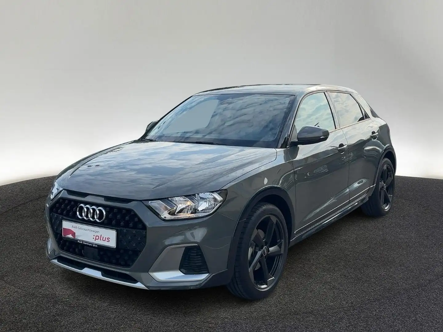 Audi A1 30 TFSI S tronic LEDER PDC SHZ Grigio - 2