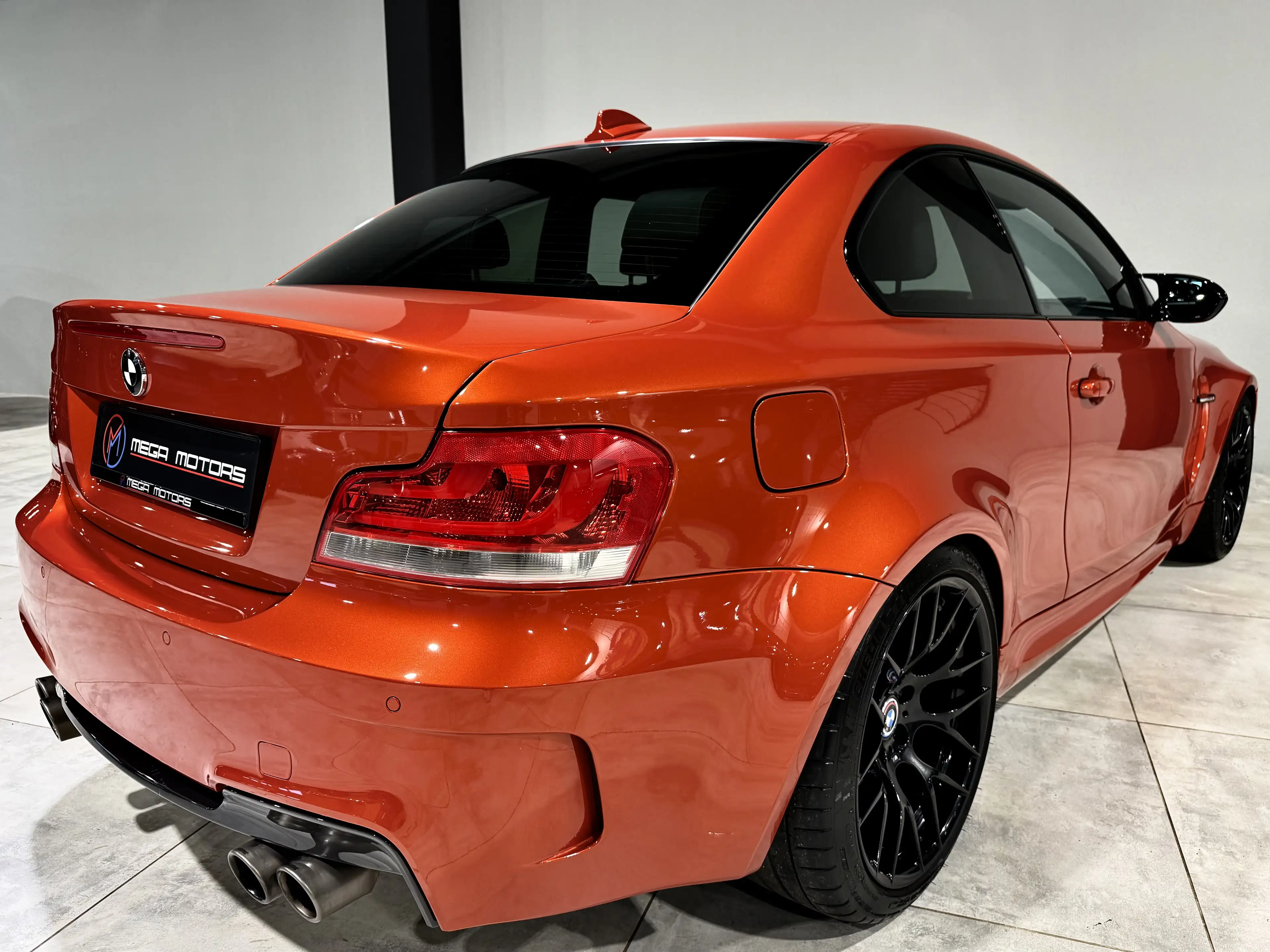 BMW 1er M Coupé 3.0i 340CV Bi-TURBO NAVi CUiR Bi-XENON CLiM JA19"+ — photo 4