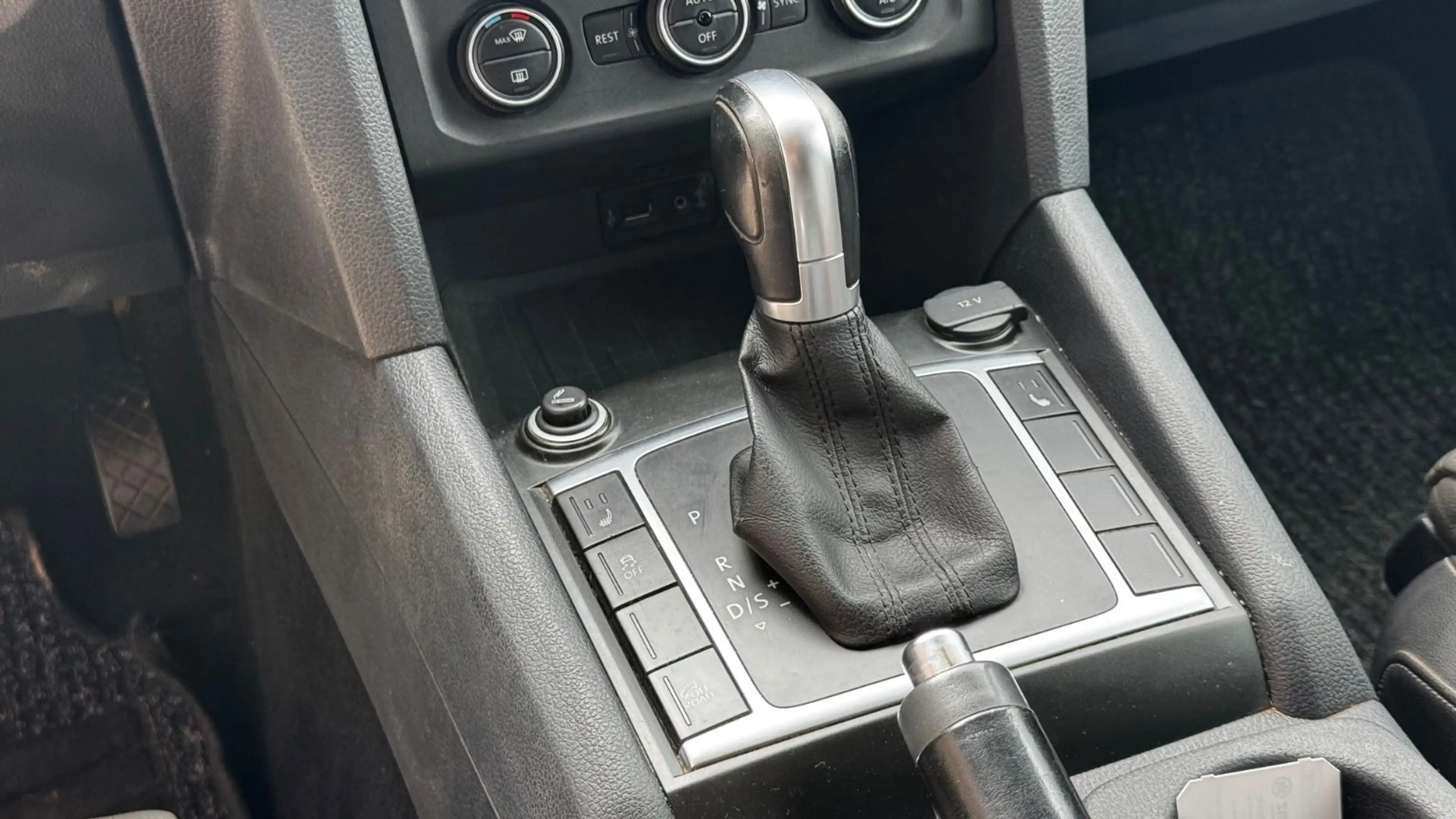 Volkswagen Amarok 3.0 TDI V6 Amarok Highline 4Motion DoubleCab — photo 10