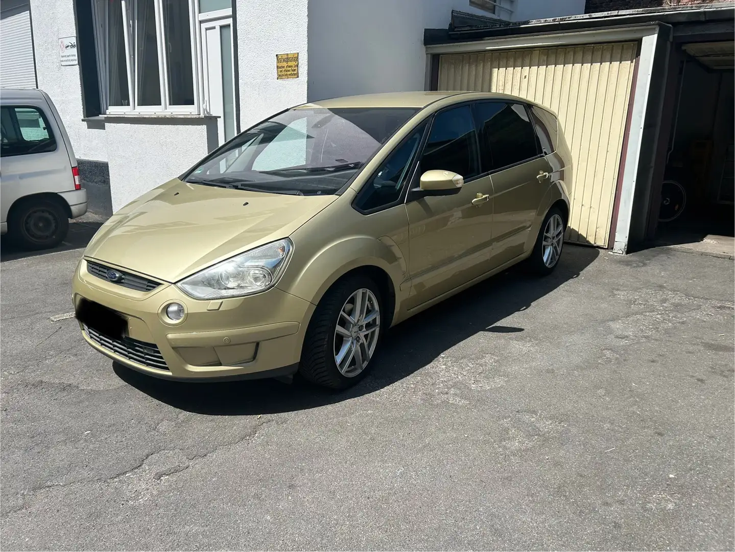 Ford S-Max Titanium Beige - 1