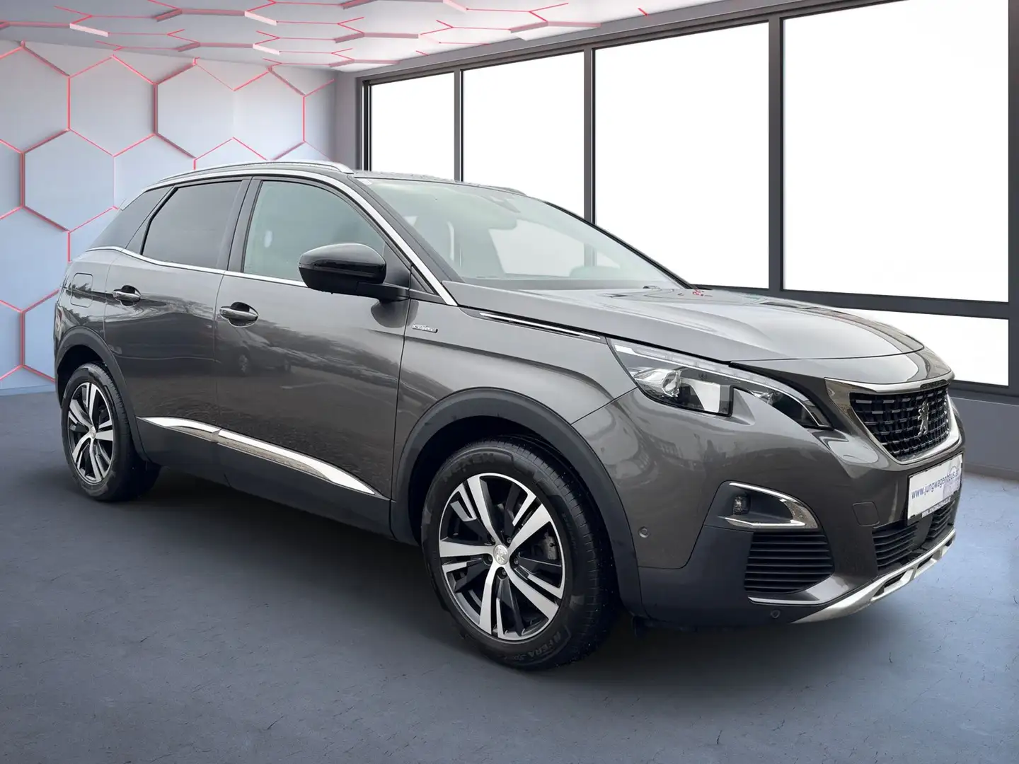 Peugeot 3008 1,6 Blue HDi 120 GT Line Aut. NP 39.139.- Grau - 2