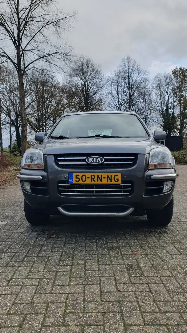 Kia Sportage 2.7 V6 Adventure 4WD Gris - 2