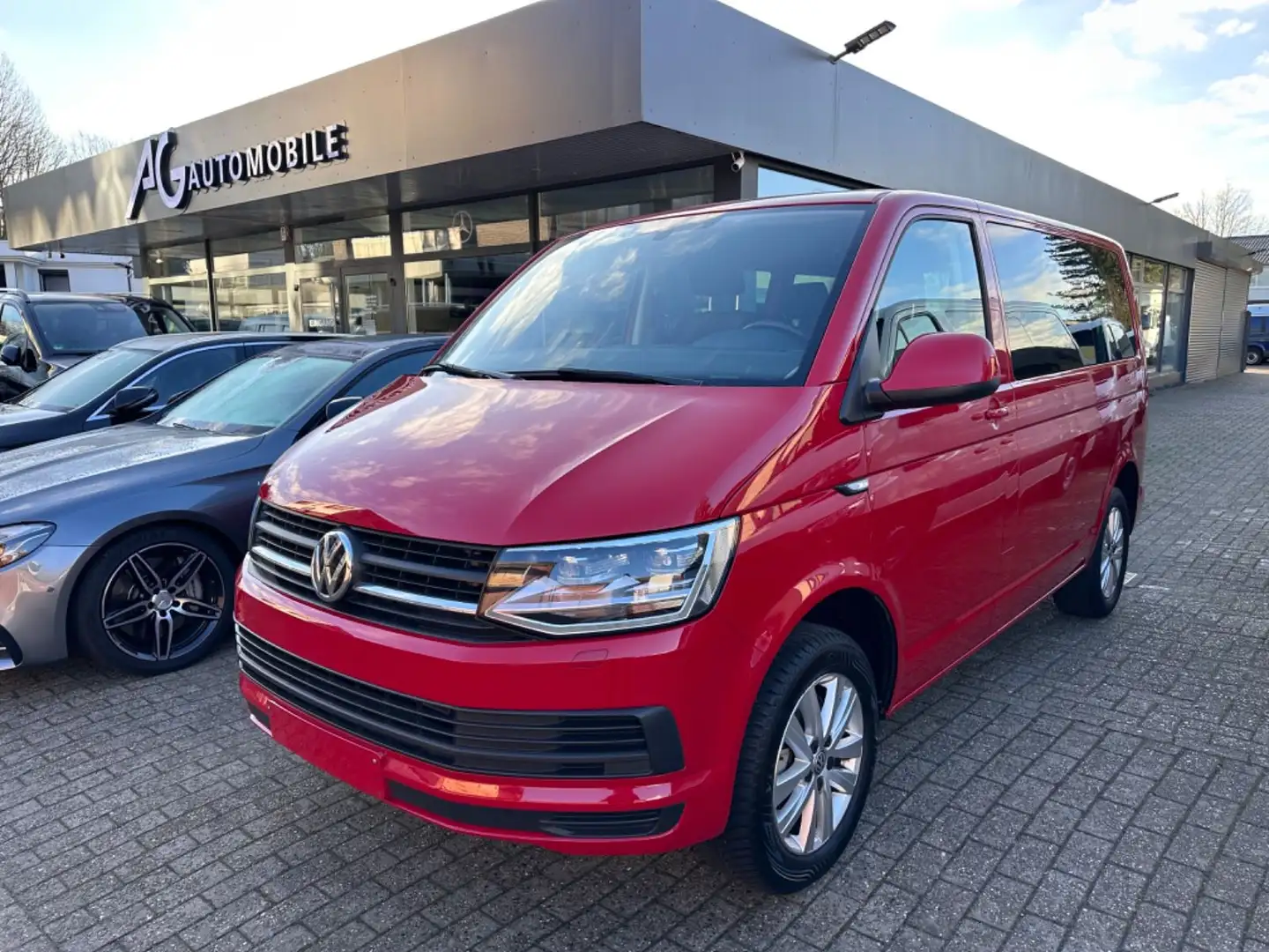 Volkswagen T6 Kombi T6 2.0TDI*LED* Kombi Rot - 1