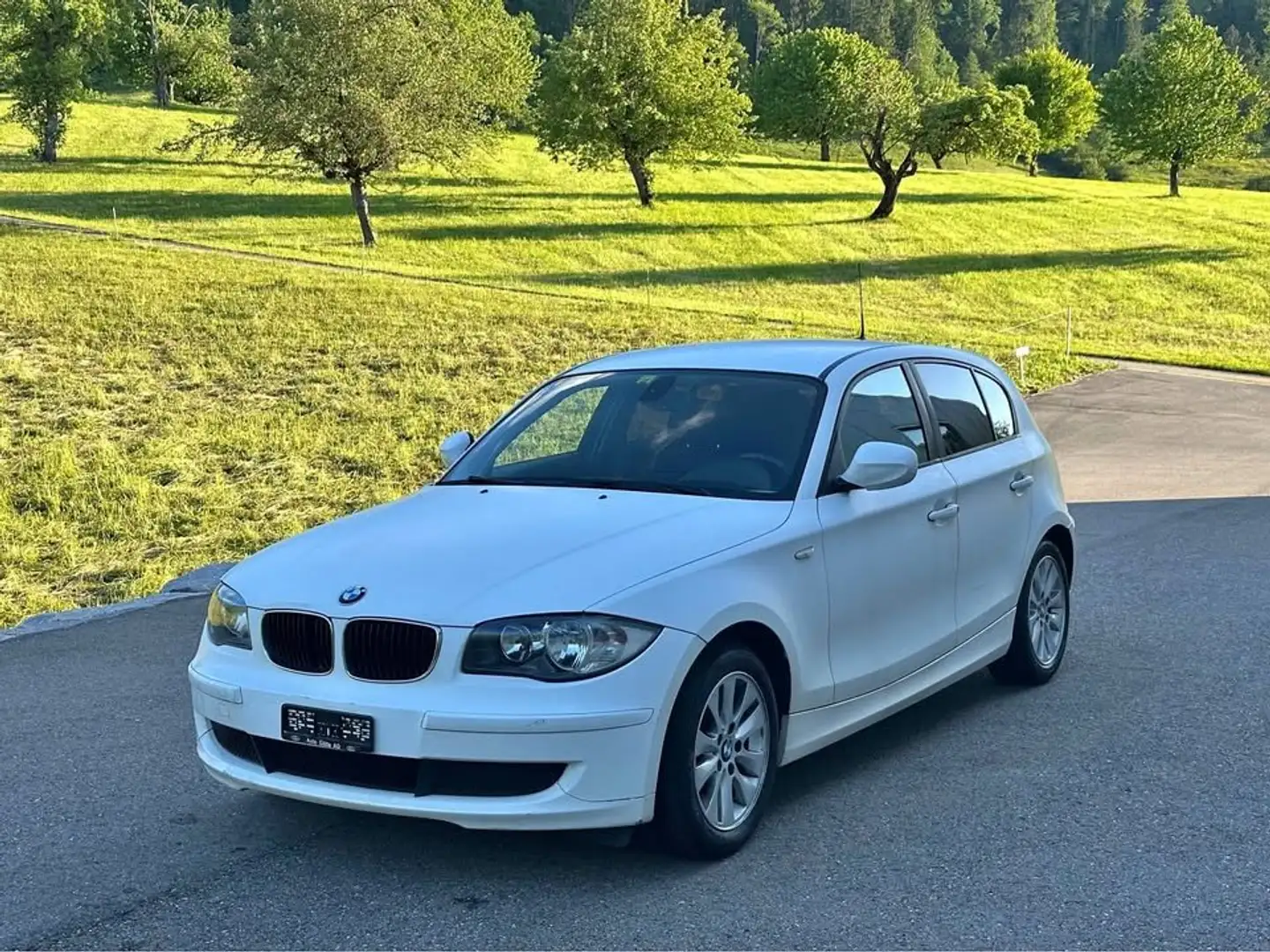 BMW 116 116i Aut. Weiß - 1