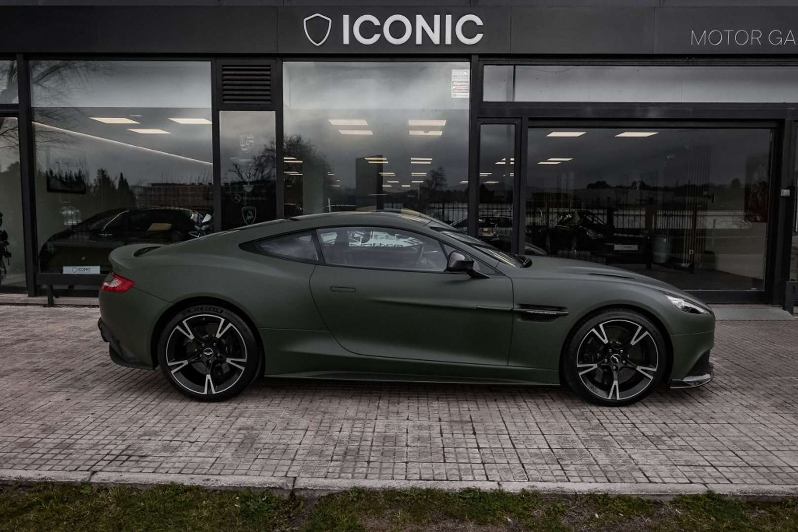 Aston Martin Vanquish -  - Joinsteer - #3