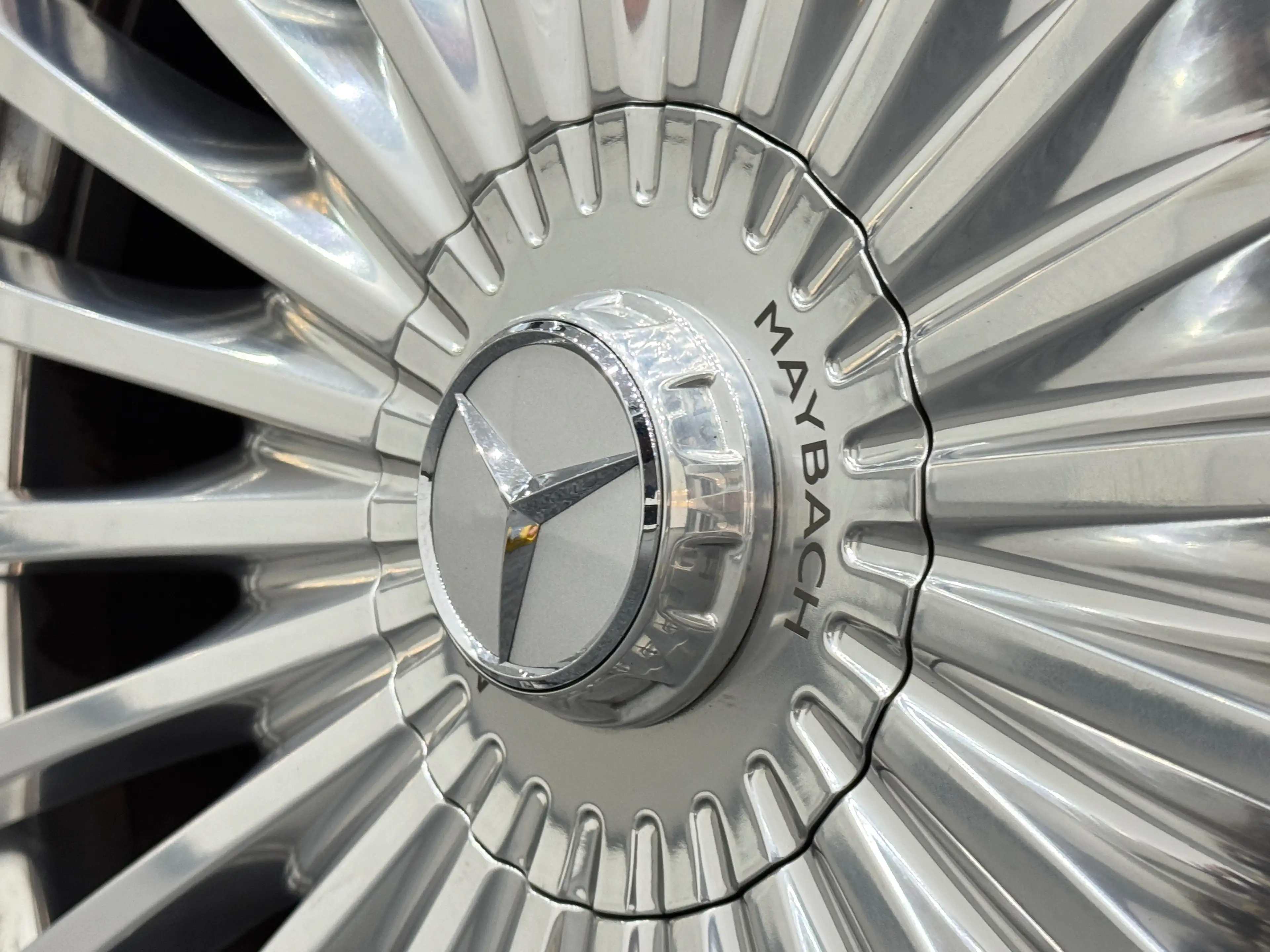 Mercedes-Benz GLS 600 GLS 600 4Matic Maybach First-Class Fond NP:€480.000 — photo 10
