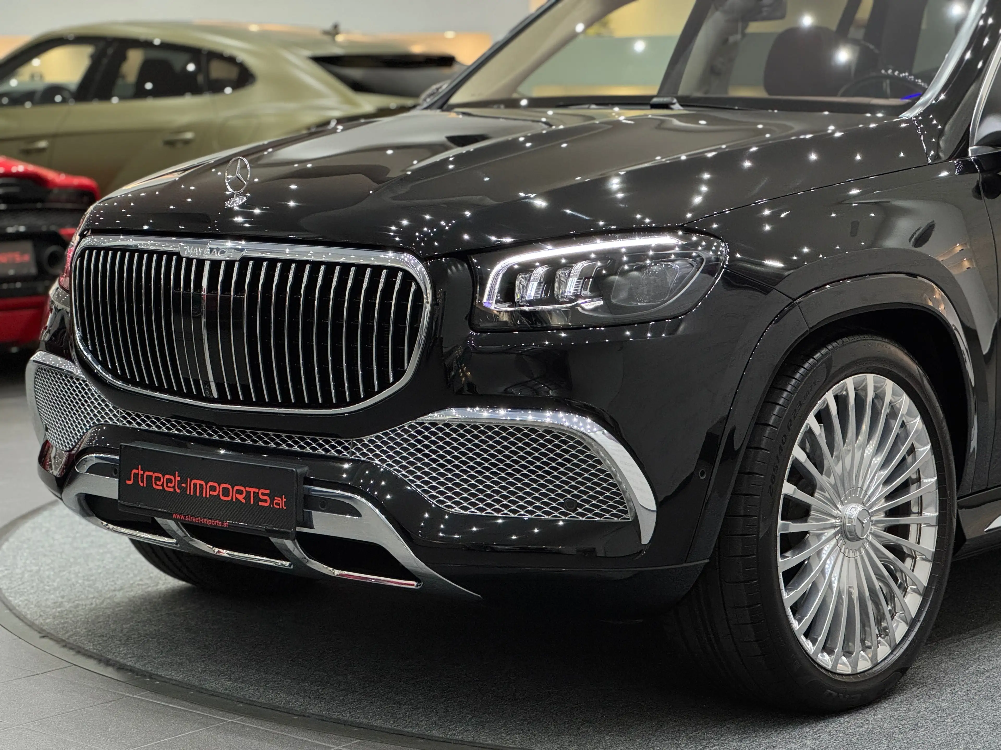 Mercedes-Benz GLS 600 GLS 600 4Matic Maybach First-Class Fond NP:€480.000 — photo 6