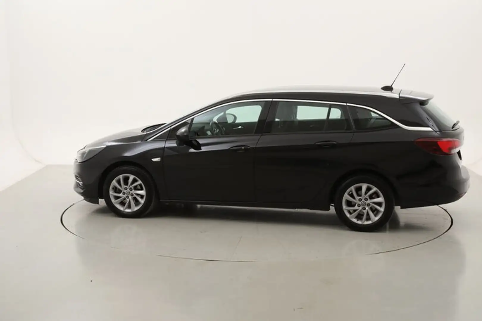 Opel Astra ST Business Elegance AT9 1.5 Diesel 122CV Nero - 2