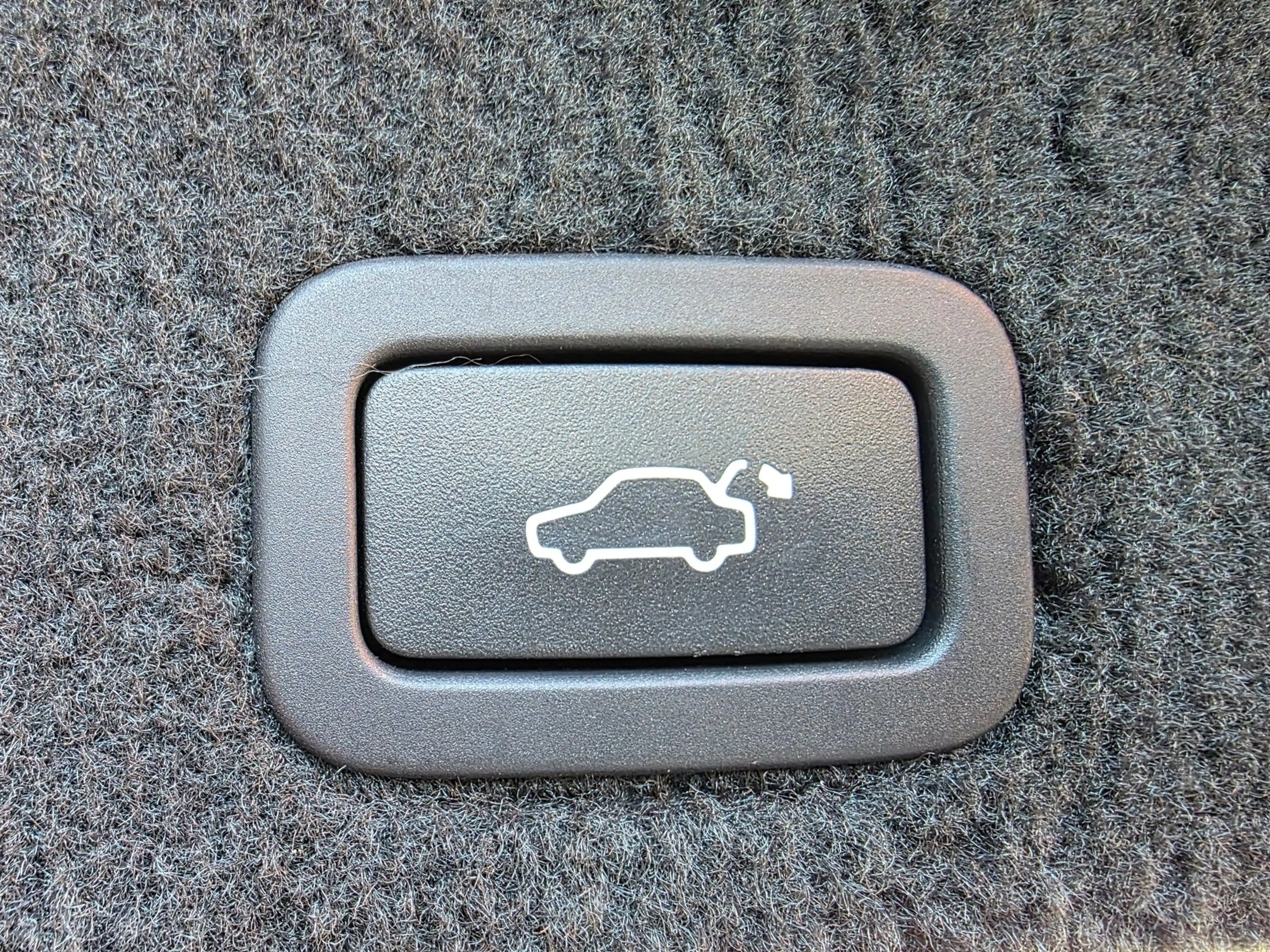 Volvo V70 1.6 T4 R-Edition Automaat BJ.2013 / Navi / Leder / — photo 27
