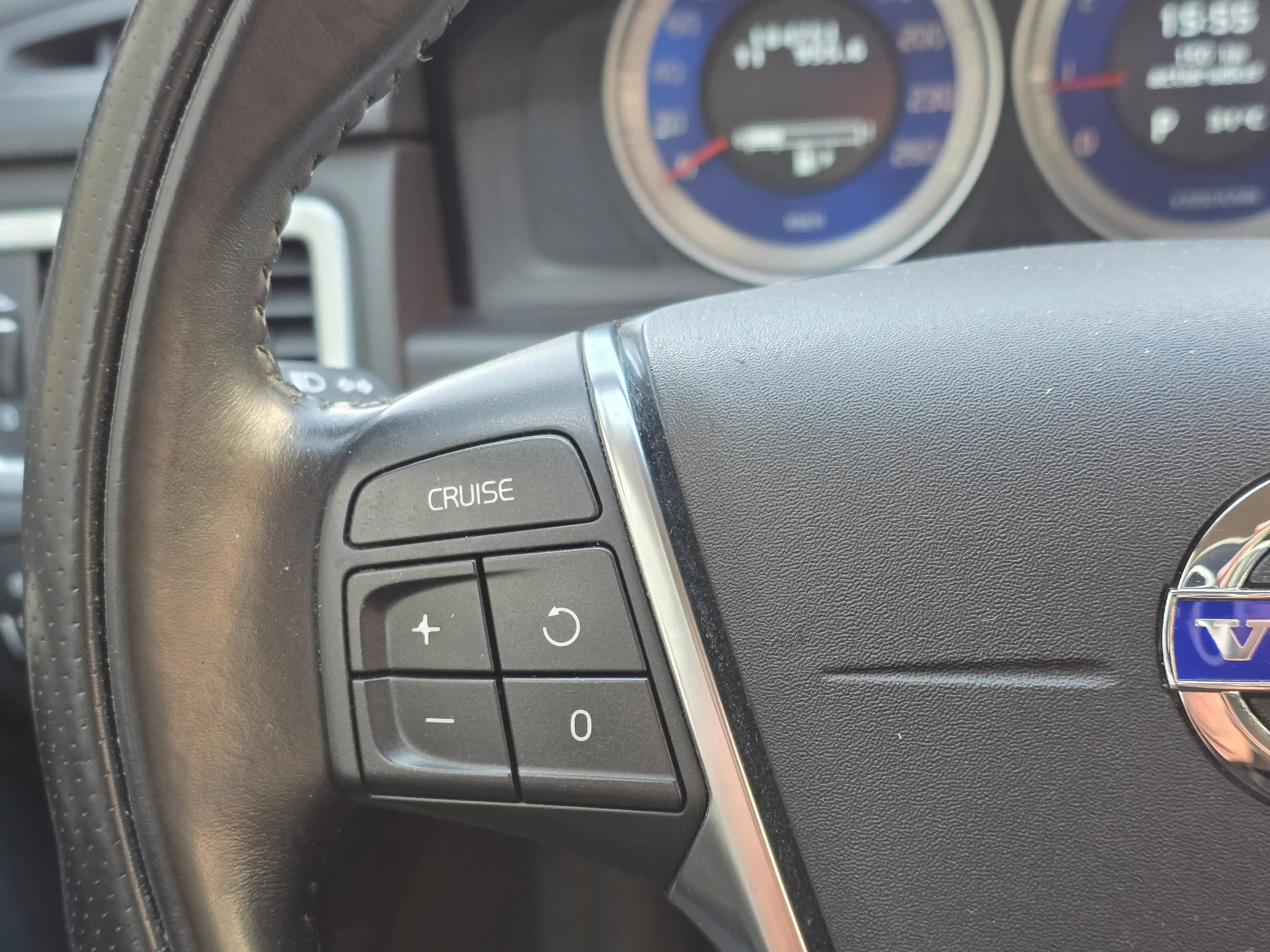 Volvo V70 1.6 T4 R-Edition Automaat BJ.2013 / Navi / Leder / — photo 19