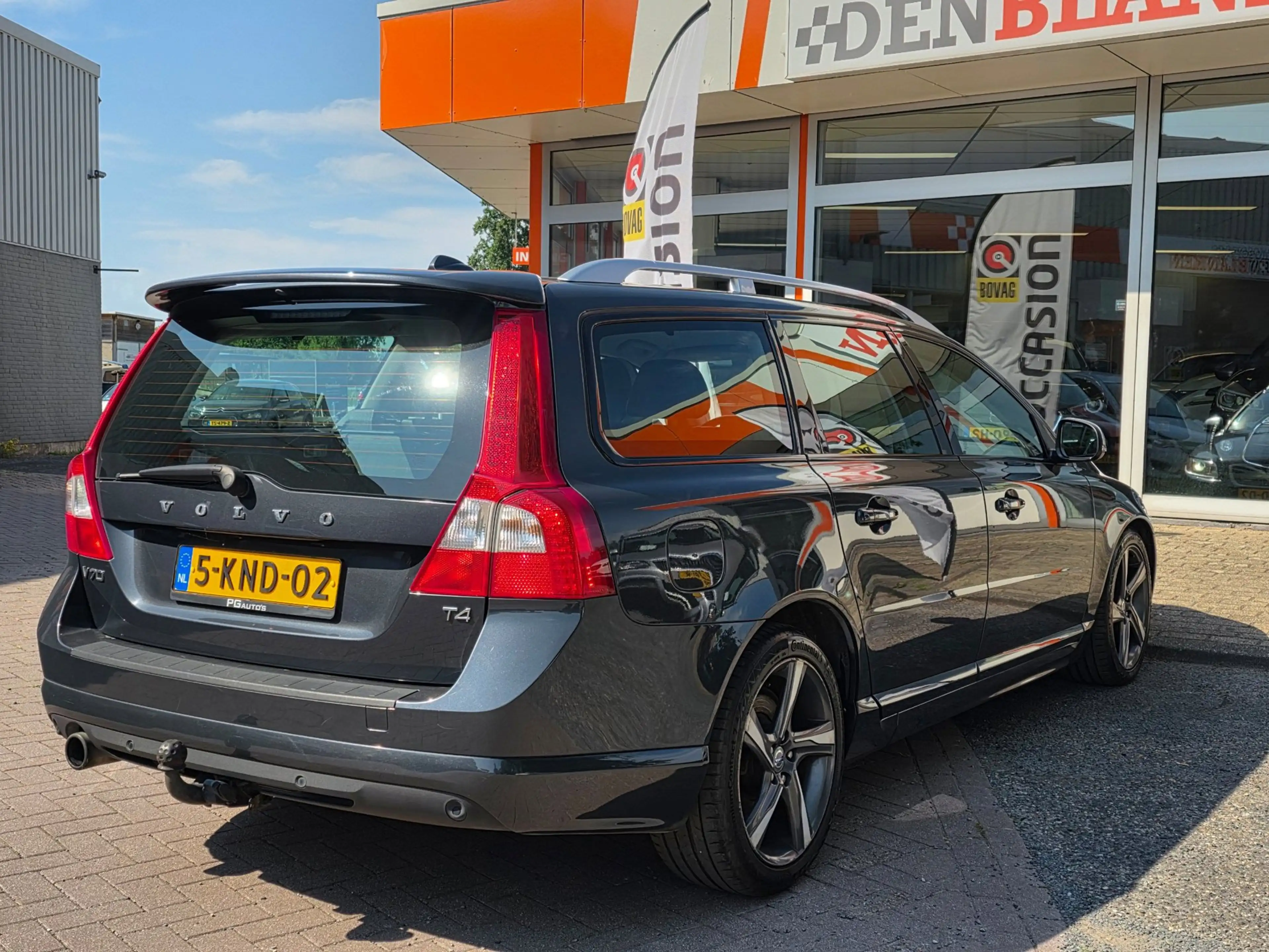Volvo V70 1.6 T4 R-Edition Automaat BJ.2013 / Navi / Leder / — photo 8