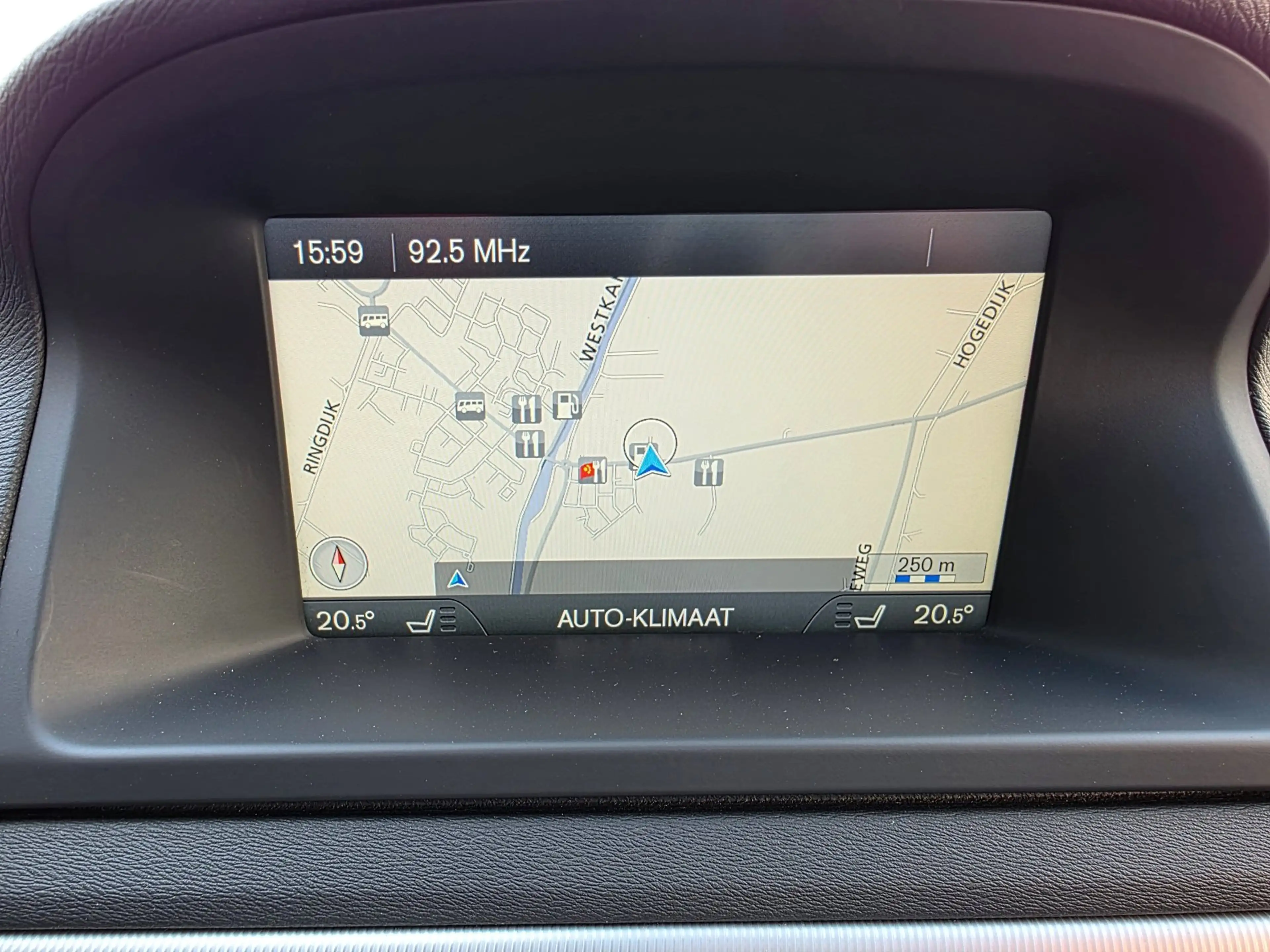 Volvo V70 1.6 T4 R-Edition Automaat BJ.2013 / Navi / Leder / — photo 21