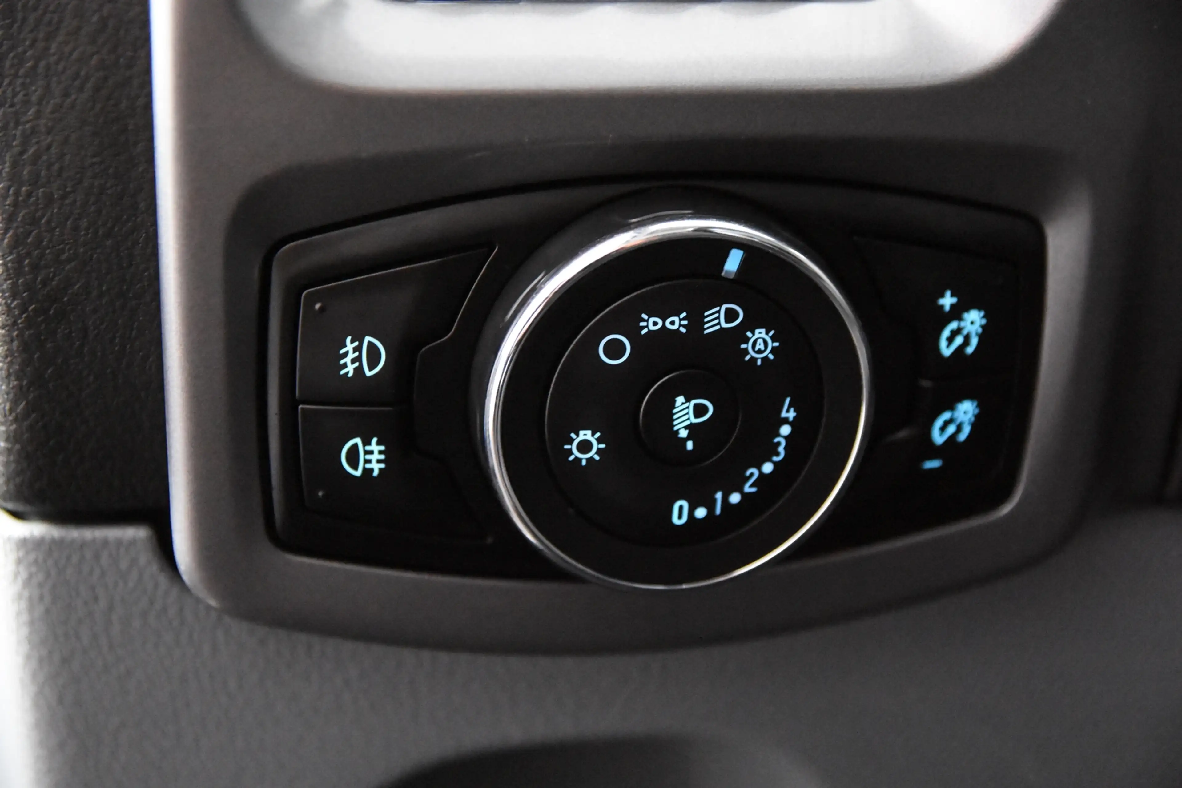 Ford Transit Custom 290 2.2 TDCI L2H1 Trend *Zeer nette staat* — photo 12