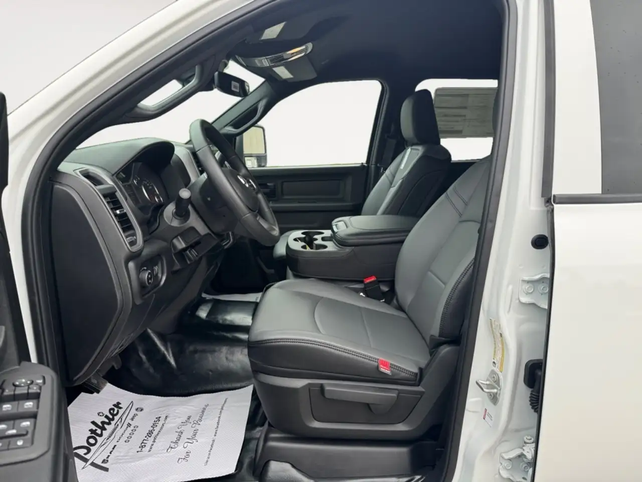 RAM 3500 снимка RAM 3500
