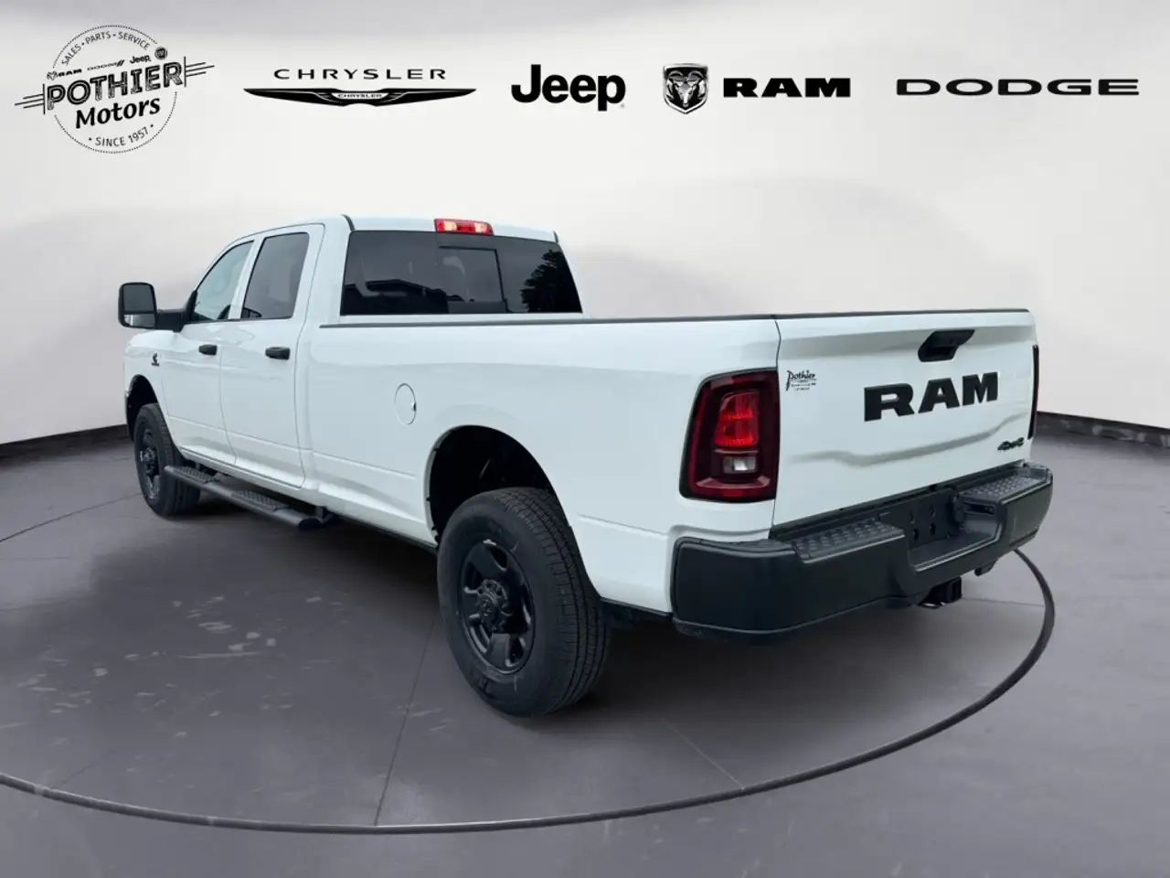 RAM 3500 снимка RAM 3500
