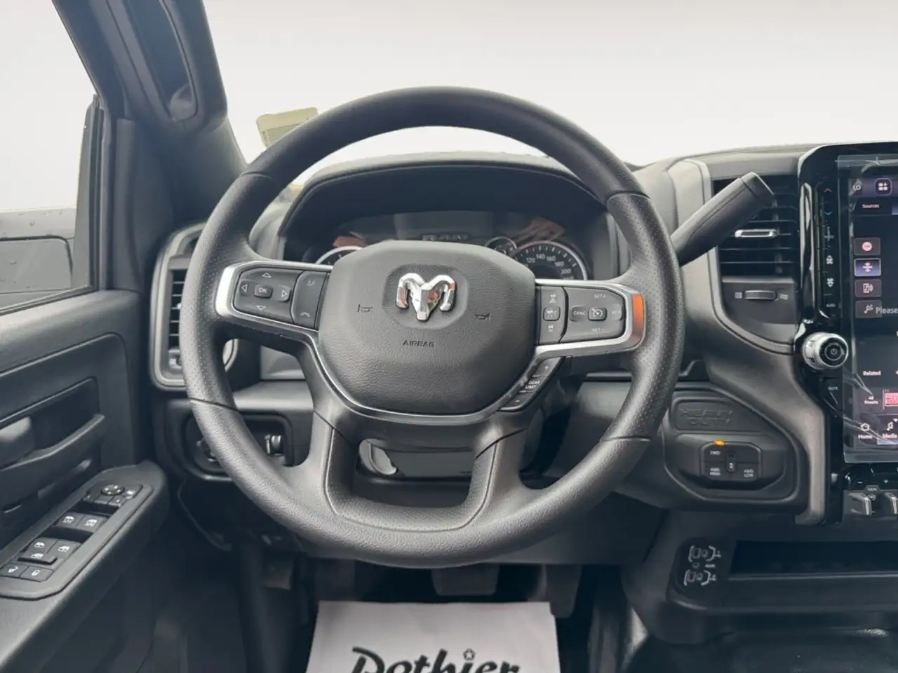 RAM 3500 снимка RAM 3500