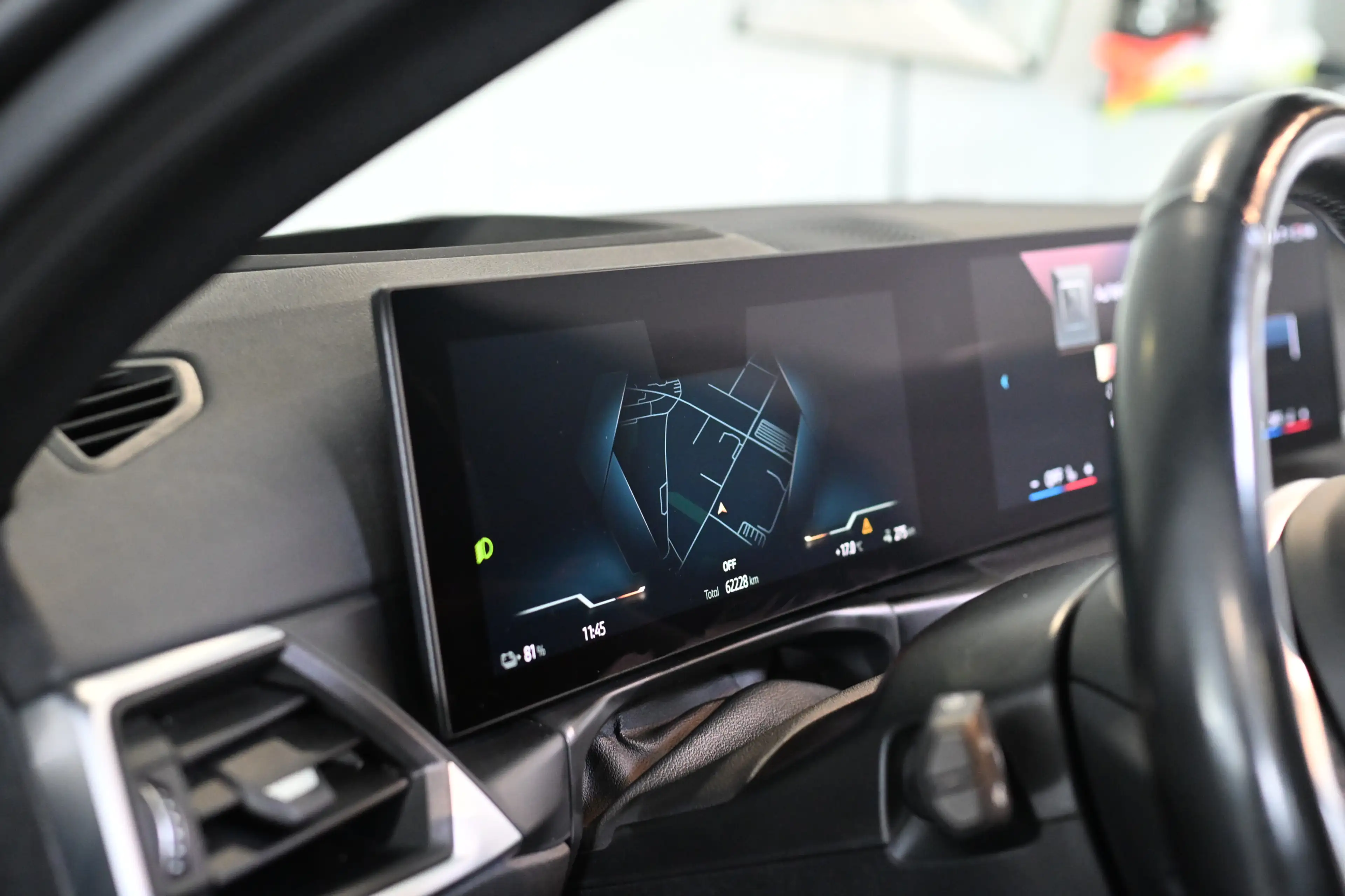 BMW i4 35 eDrive M Sport AHK GSD ACC H&K Laser 20 — photo 14